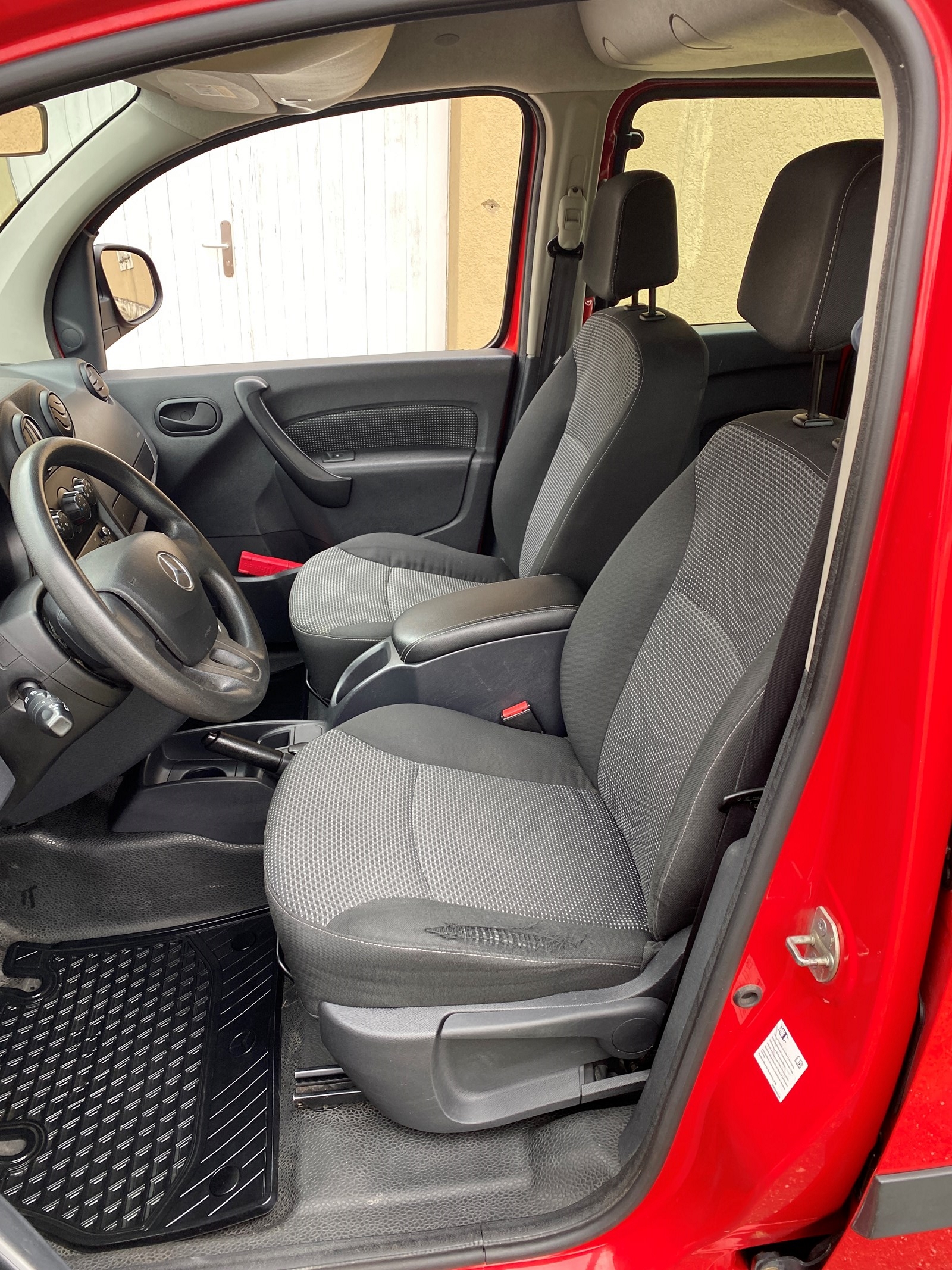 MERCEDES-BENZ Citan Tourer 111 CDI L 5-Plätzer/5 places-image-6