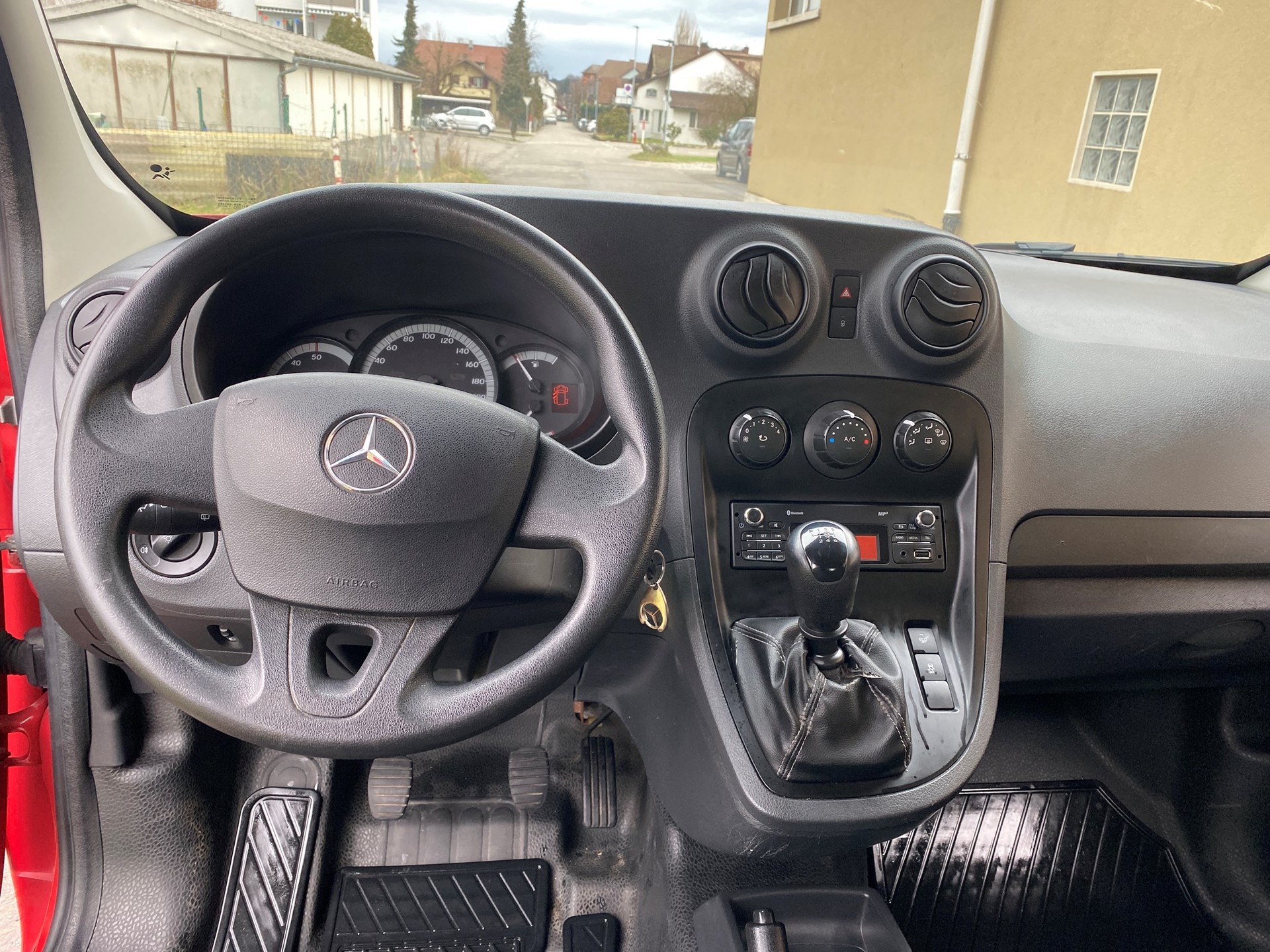 MERCEDES-BENZ Citan Tourer 111 CDI L 5-Plätzer/5 places-image-9