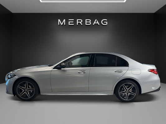 MERCEDES-BENZ C 300e 4Matic AMG Line-image-1