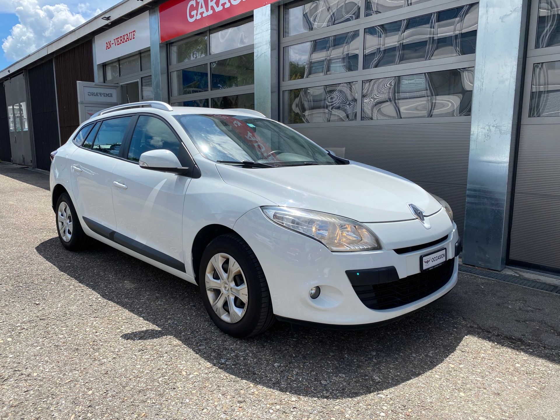 RENAULT Mégane Grandtour 1.5 dCi Expression-image-2