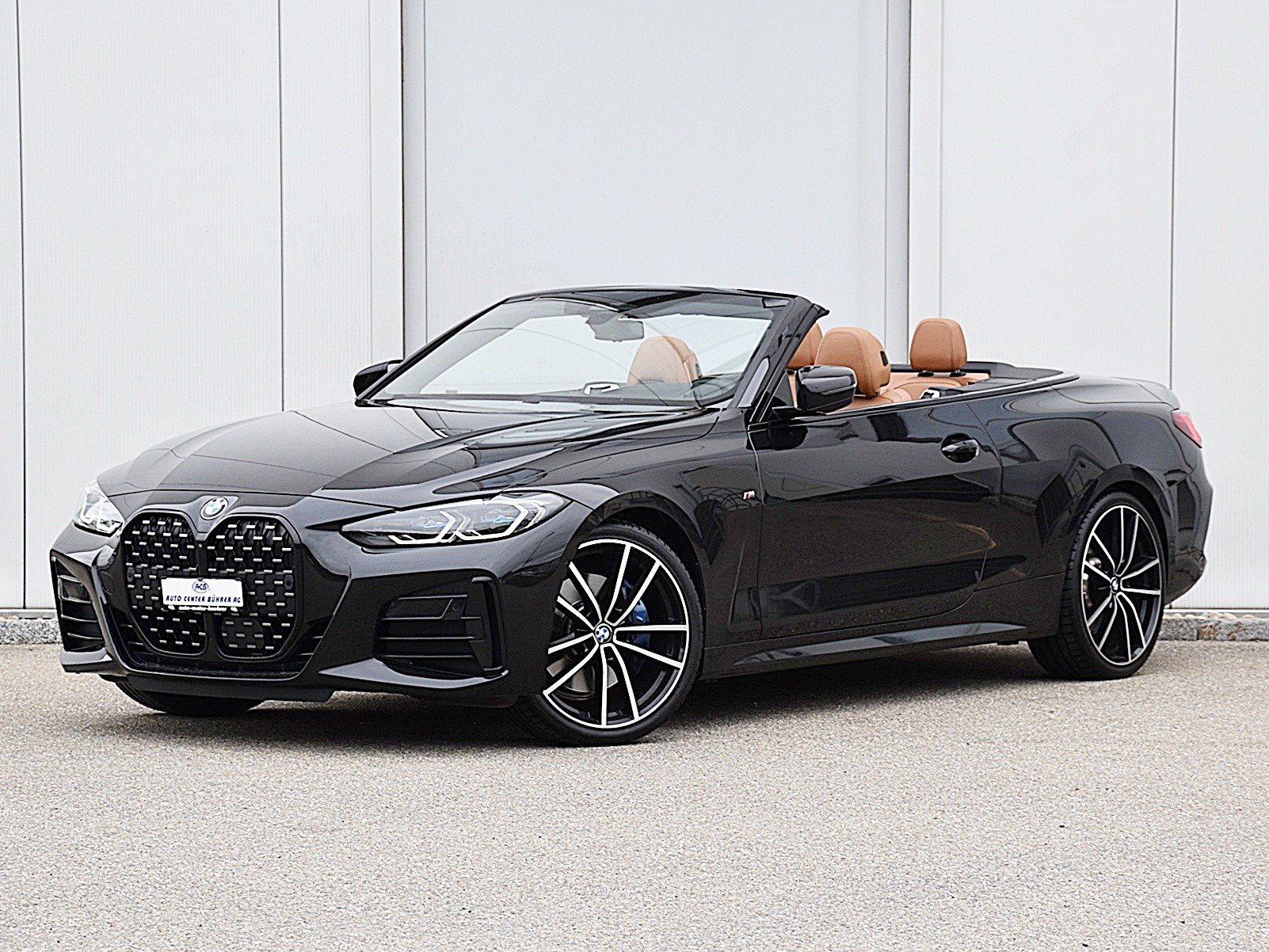 BMW M440i xDrive 48V Cabrio-image-0