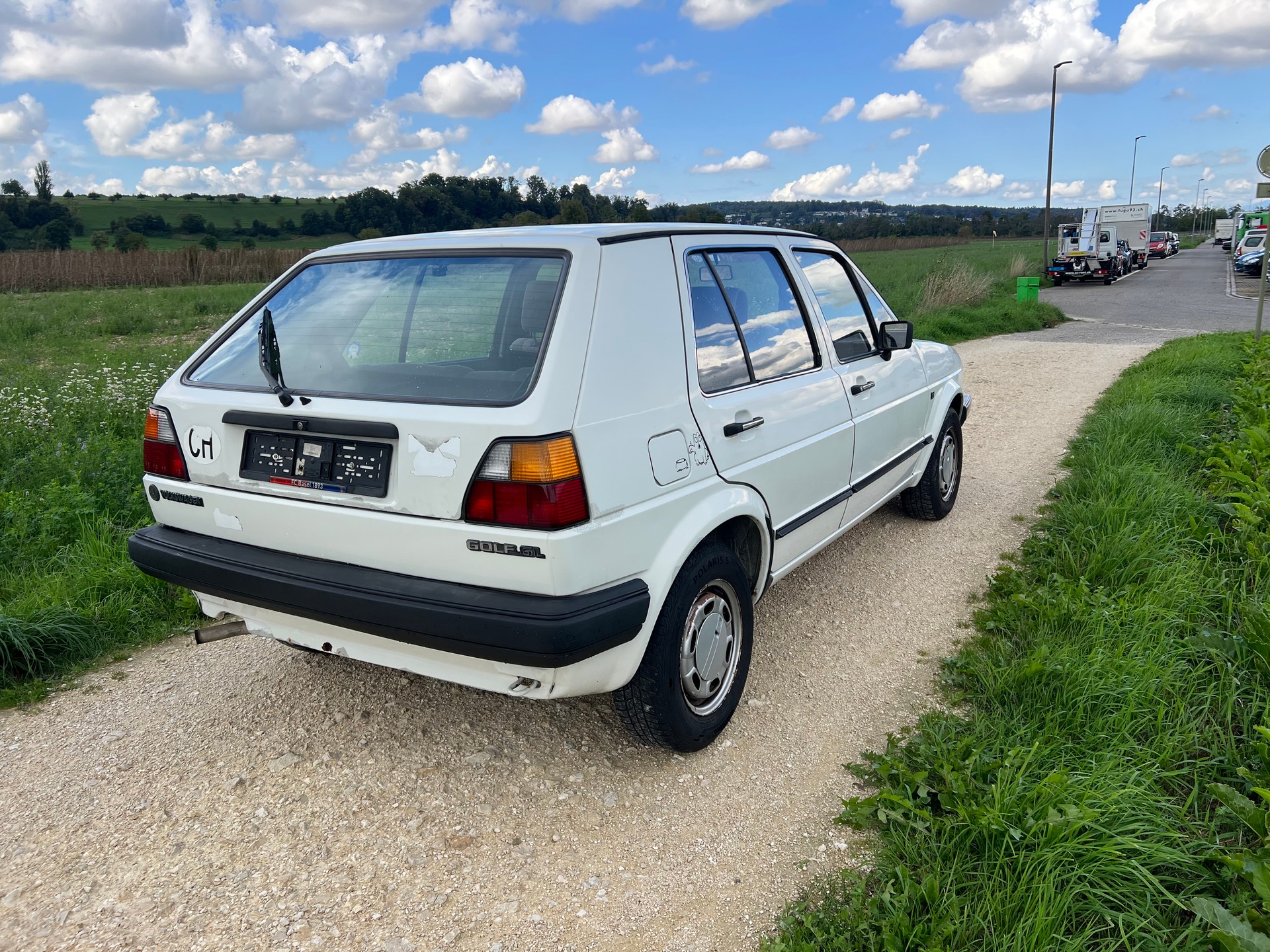 VW Golf 1600 GL-image-5
