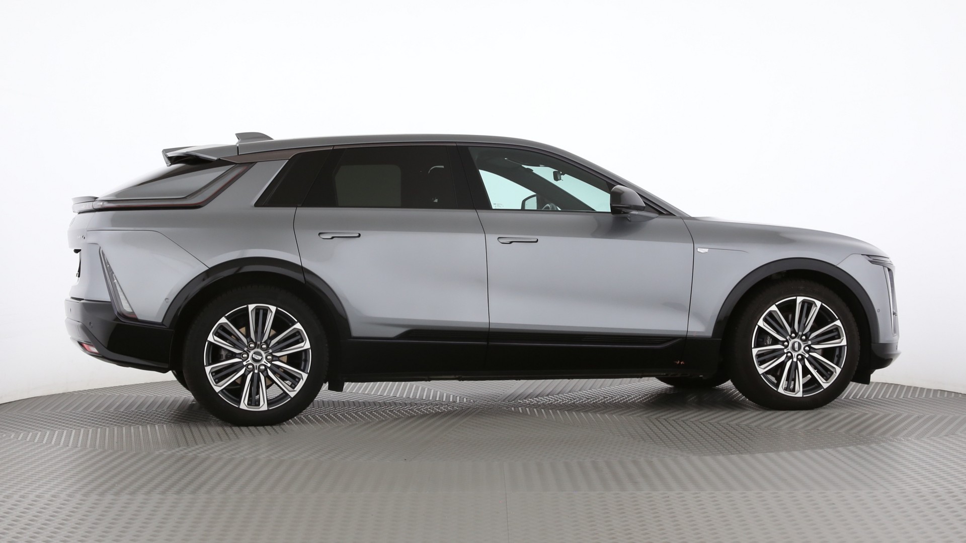 CADILLAC LYRIQ Sport 102 kWh AWD-image-25