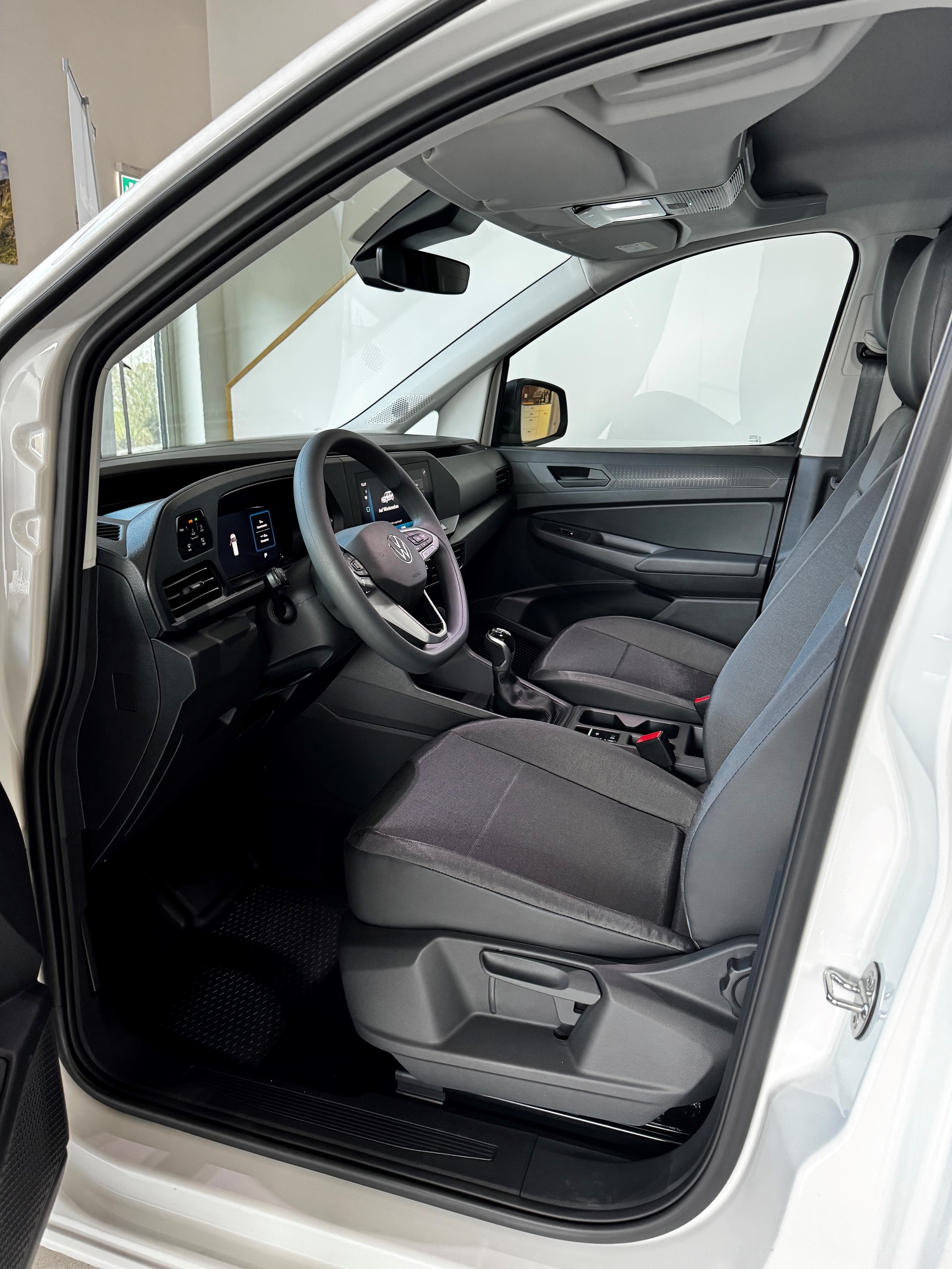 VW Caddy Maxi KaWa 2.0 TDI 6G 4M 122PS-image-4