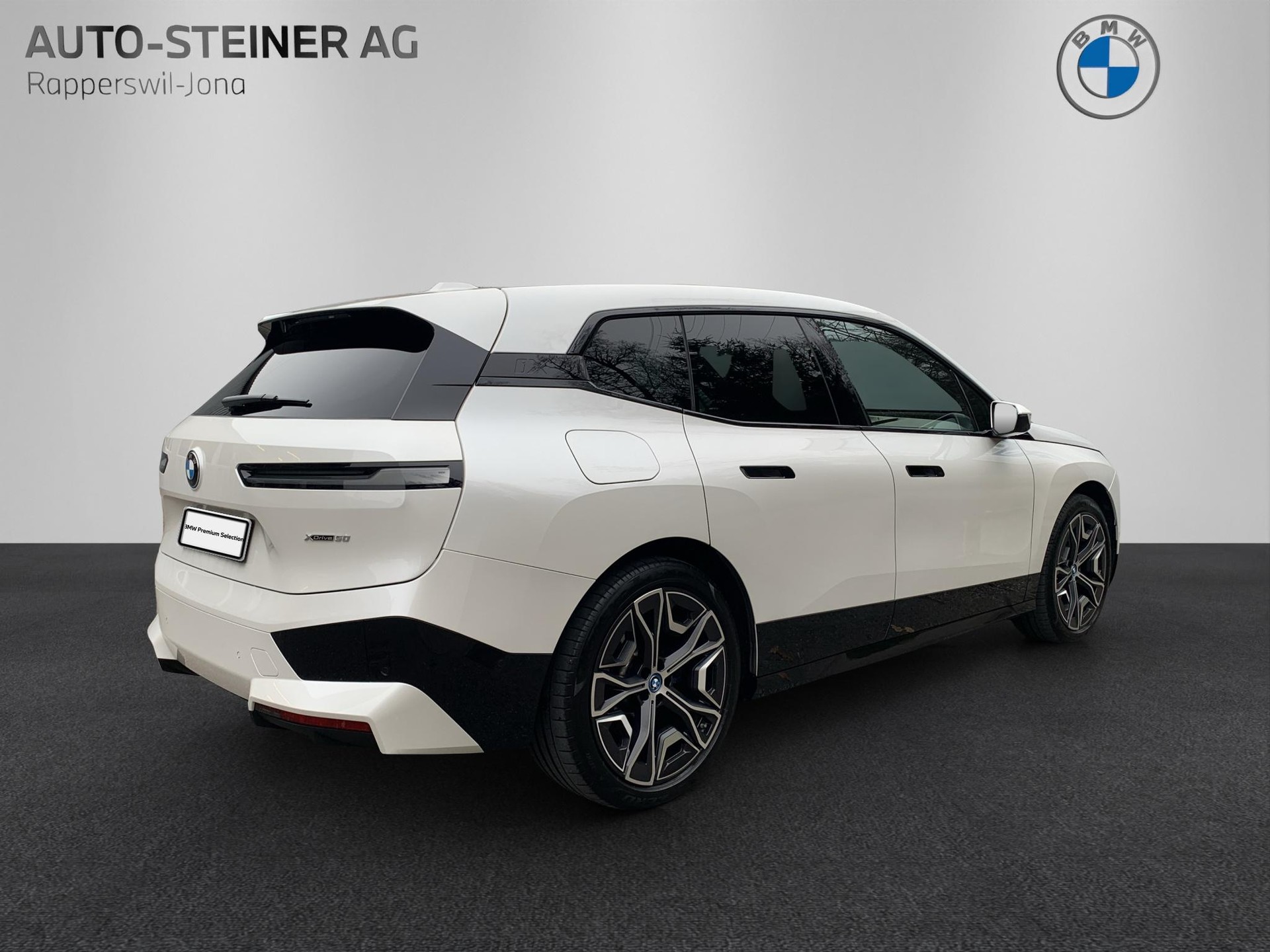 BMW iX xDrive50 M Sportpaket-image-4