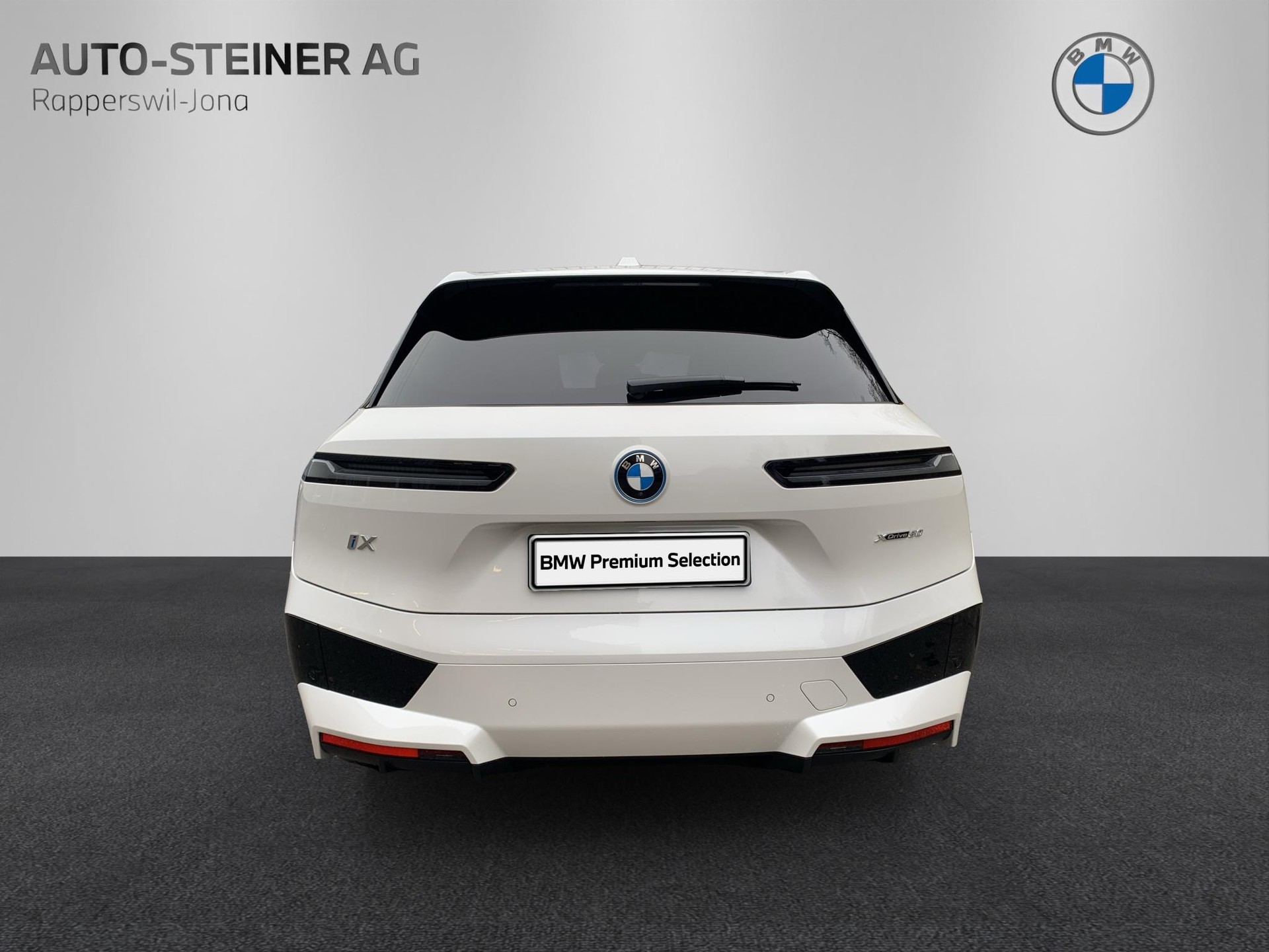 BMW iX xDrive50 M Sportpaket-image-3