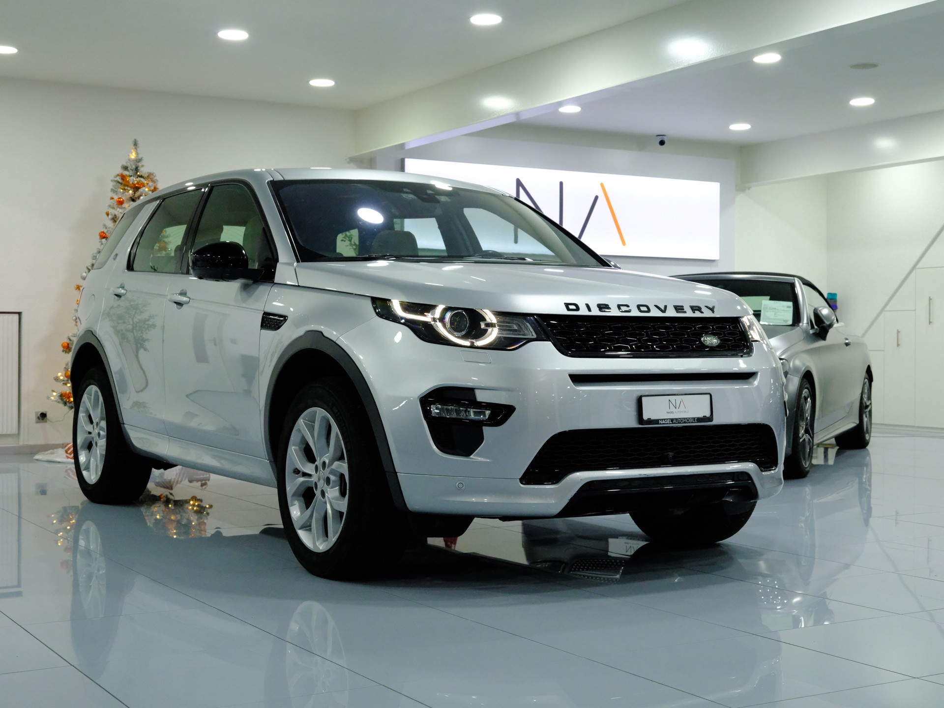 LAND ROVER Discovery Sport 2.0 SD4 HSE AT9 *Dynamic Pack* *Surround View* *Fahrassistenzpaket*-showroom-element-1