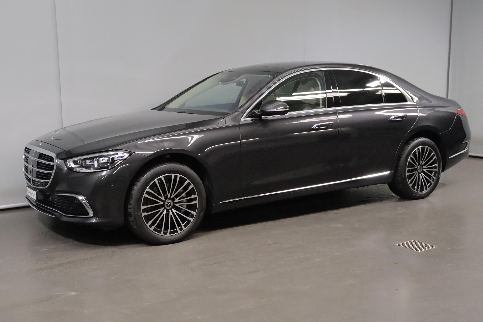 MERCEDES-BENZ S 580 V8 4matic-image-1
