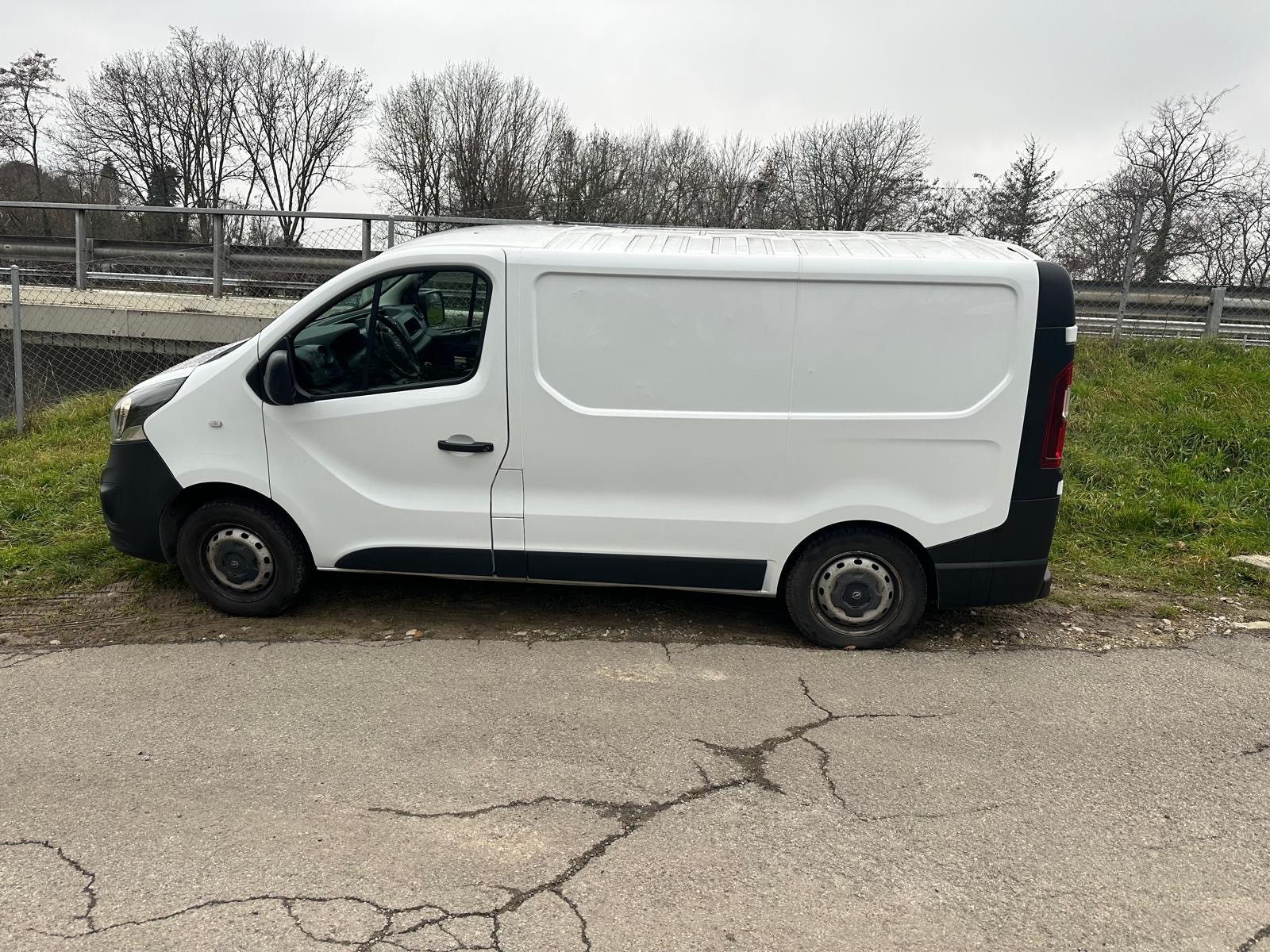 OPEL Vivaro 1.6 CDTI 2.7t L1H1-image-3