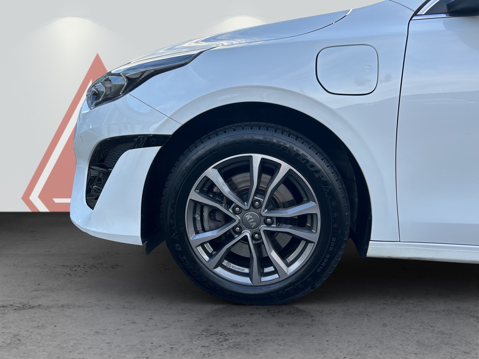KIA Ceed SW 1.6 GDi Plug-in Hybrid Style-image-16