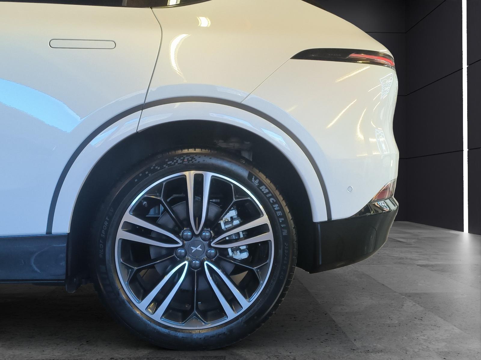 XPENG G6 Performance AWD-image-9