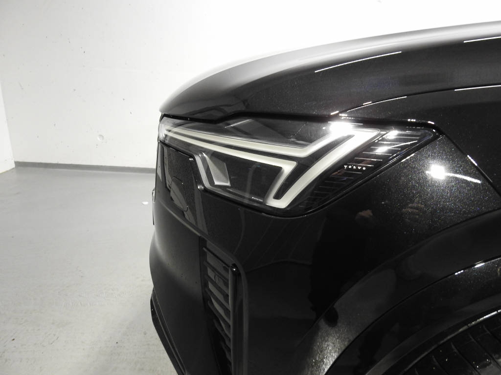 VOLVO XC90 2.0 T8 TE Black Edition eAWD-image-11