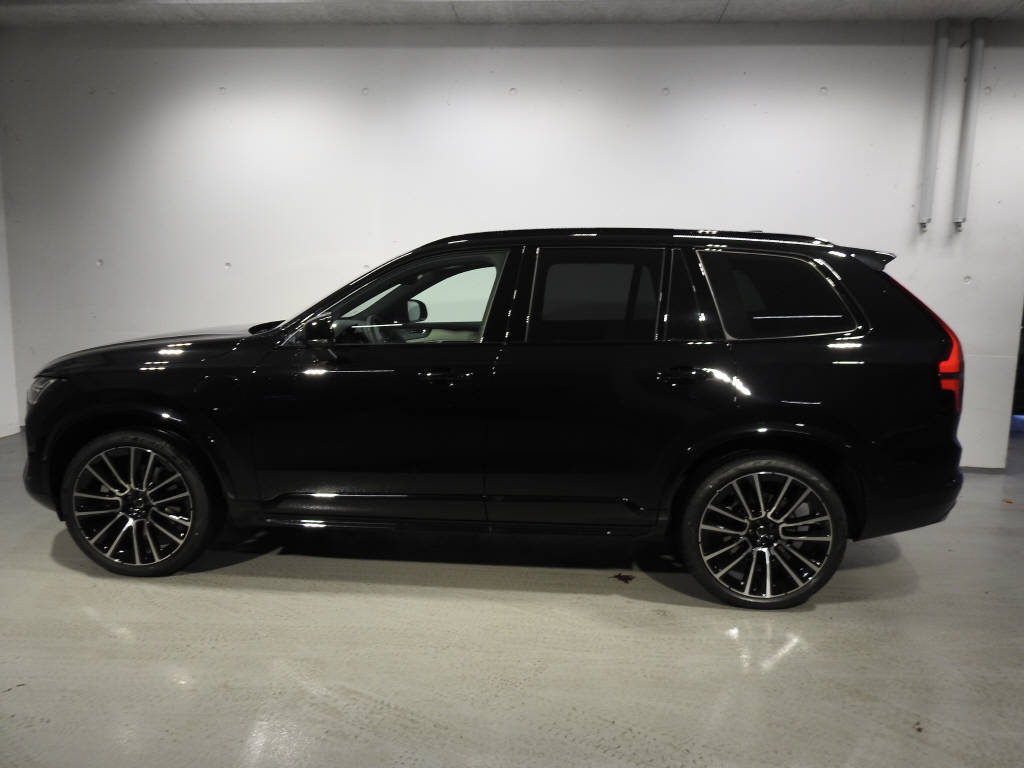 VOLVO XC90 2.0 T8 TE Ultre Dark eAWD-image-2