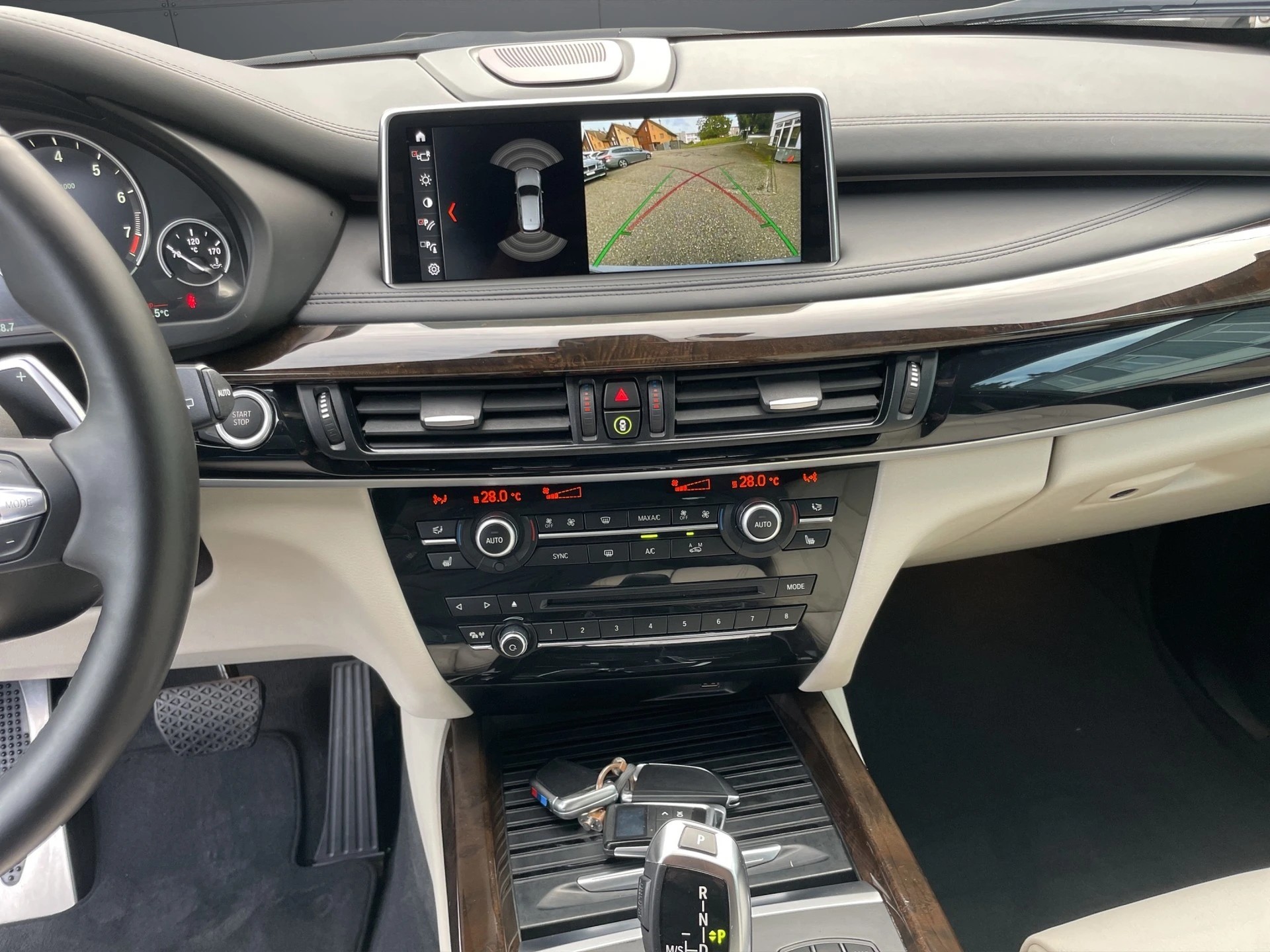 BMW X5 xDrive 40e iPerformance Pure M Sport Steptronic-image-9
