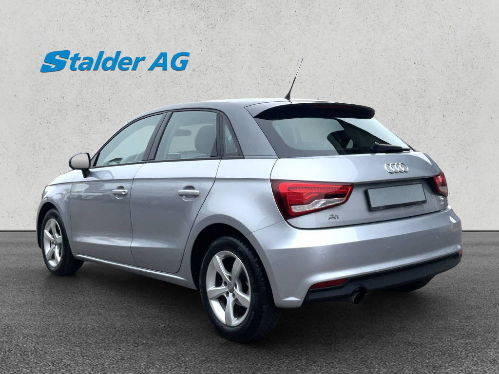 AUDI A1 Sportback 1.0 TFSI ultra S-Tronic-image-3