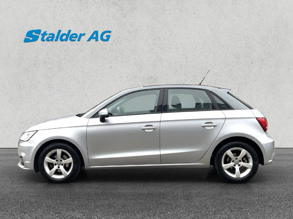 AUDI A1 Sportback 1.0 TFSI ultra S-Tronic-image-2