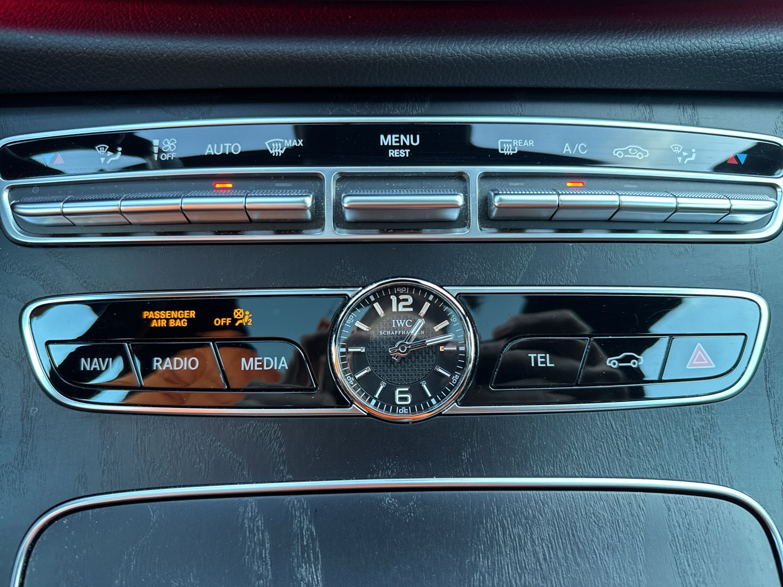 MERCEDES-BENZ CLS 400 d 4Matic Edition1-image-27