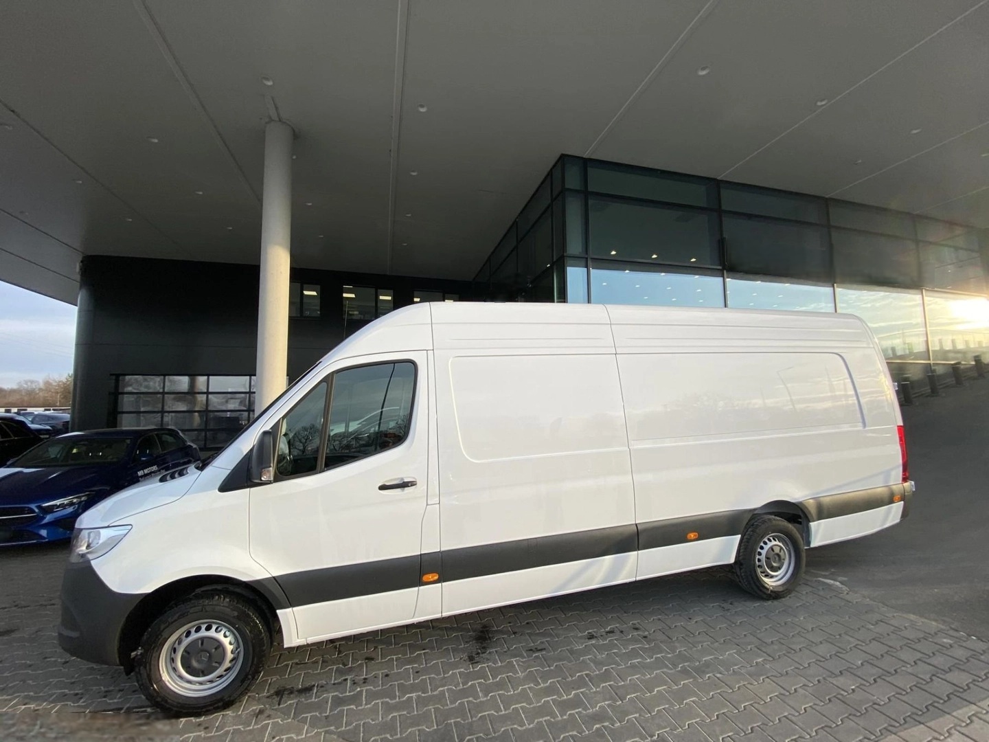 MERCEDES-BENZ Sprinter 317 CDI Lang-image-0