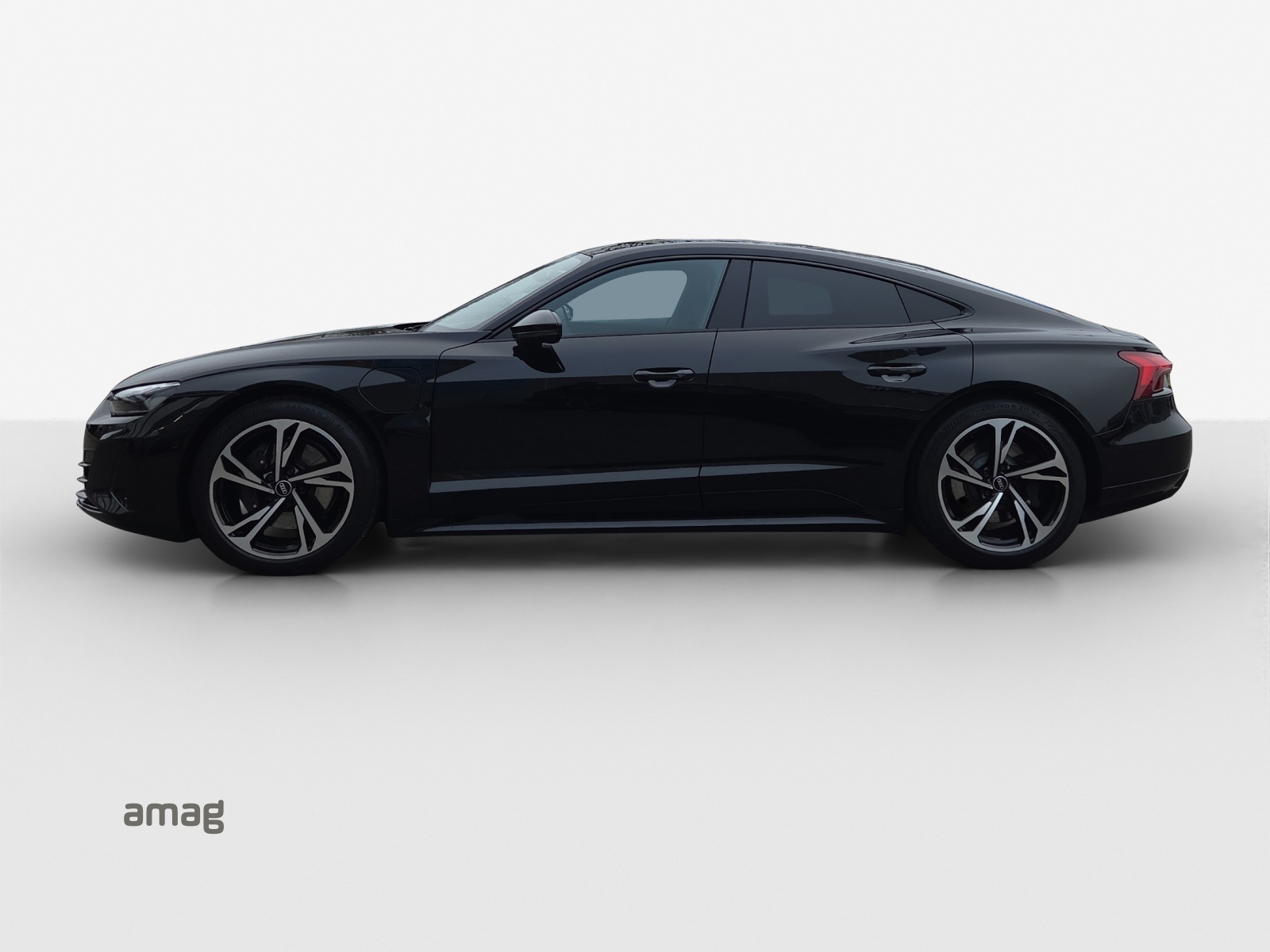 AUDI e-tron GT quattro-image-1