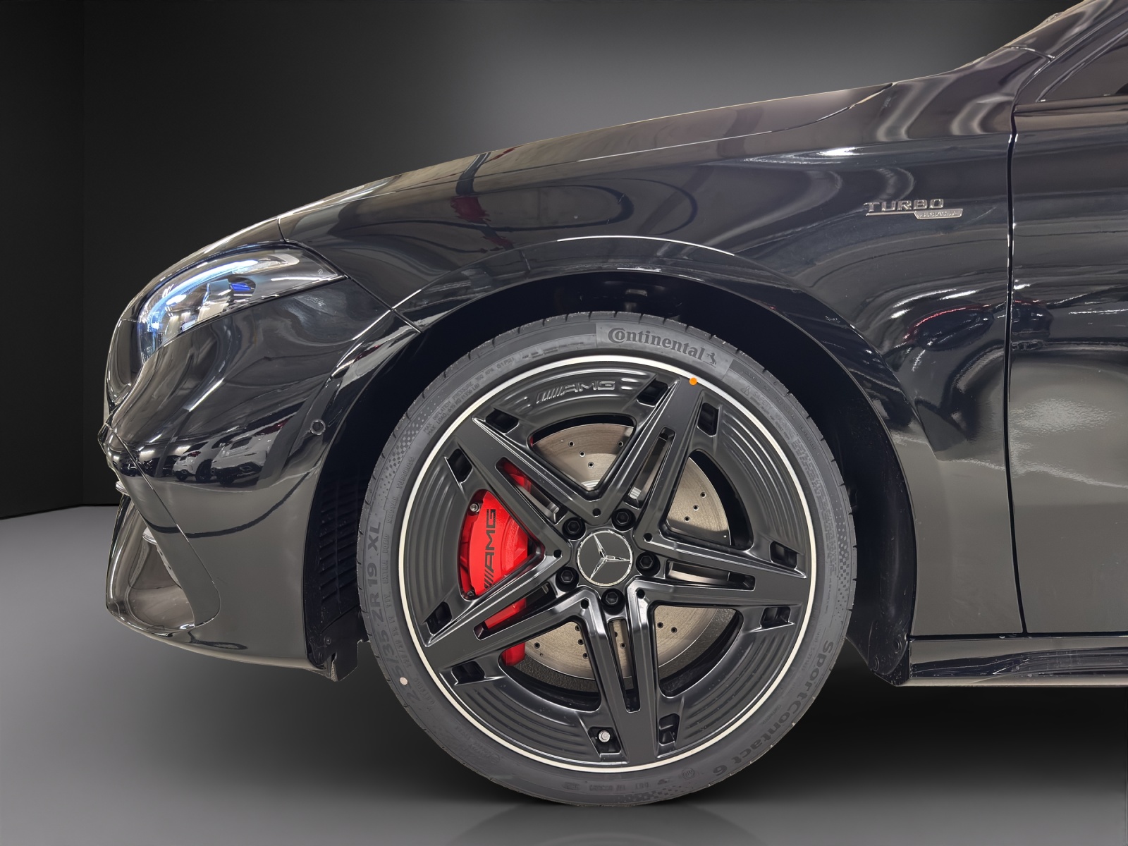 MERCEDES-BENZ A AMG 35 4Matic 8G-DCT-image-8