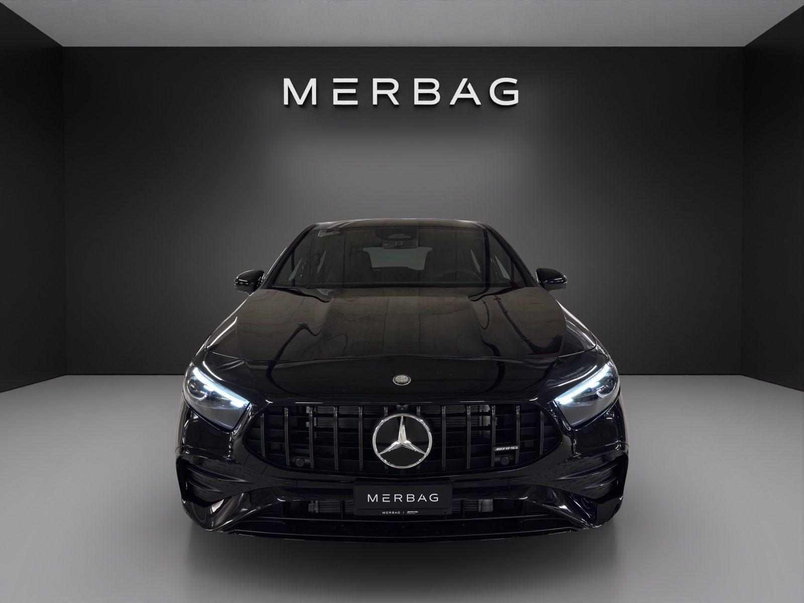 MERCEDES-BENZ A AMG 35 4Matic 8G-DCT-image-1