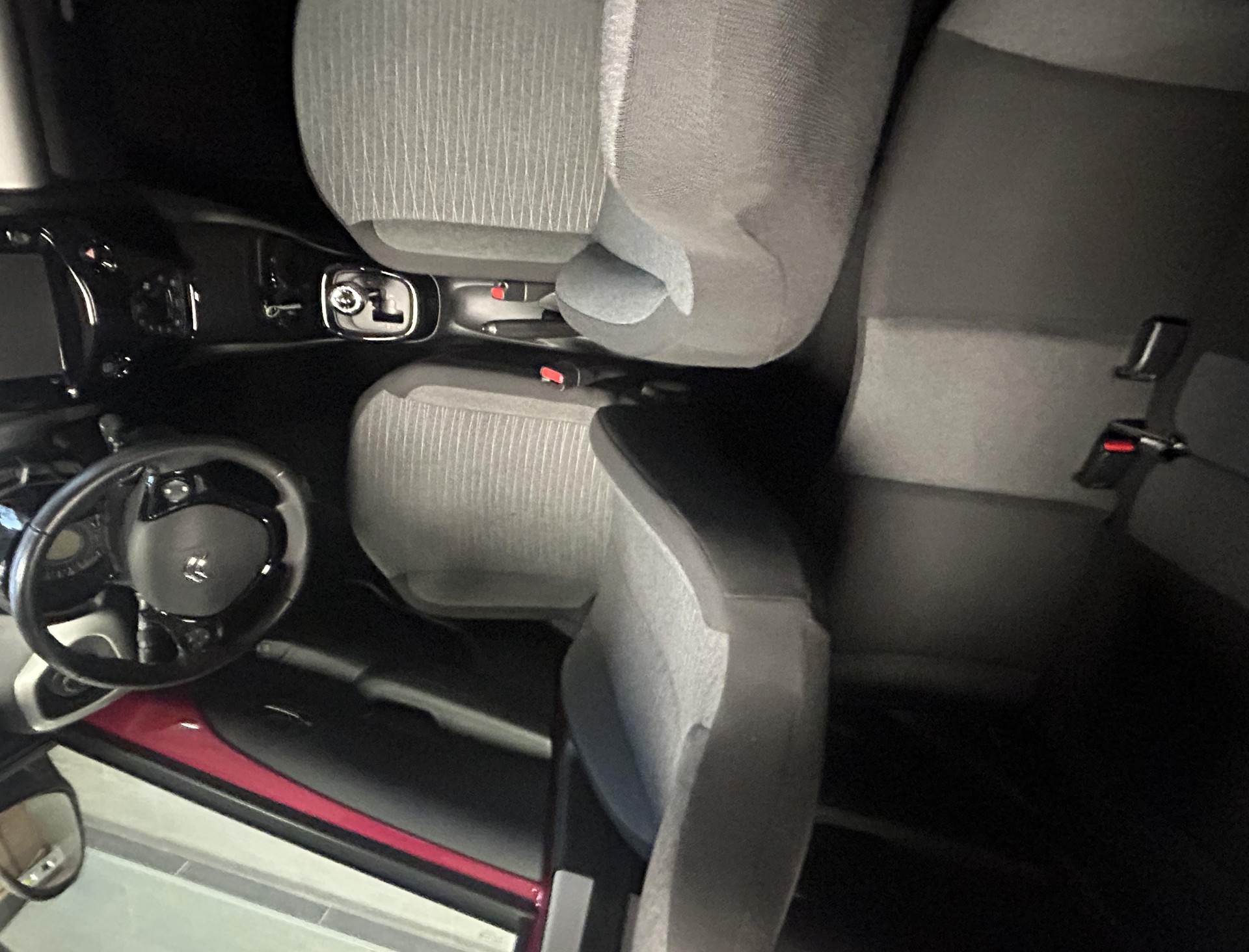 CITROEN C1 1.0 VTi Shine Airscape ETG-showroom-element-2