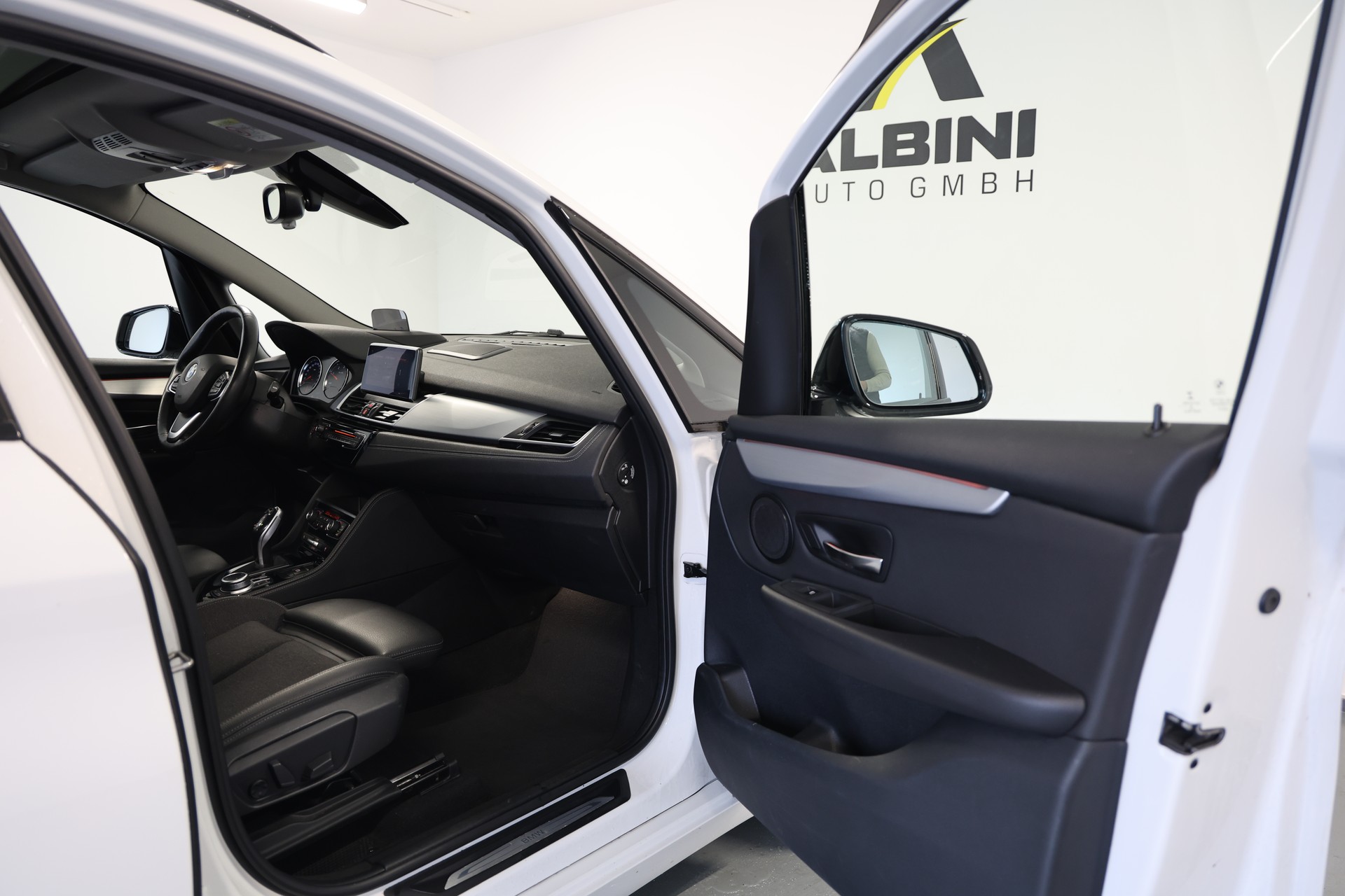 BMW 218d xDrive Gran Tourer 7-Sitzer Steptronic Sport Line-image-10