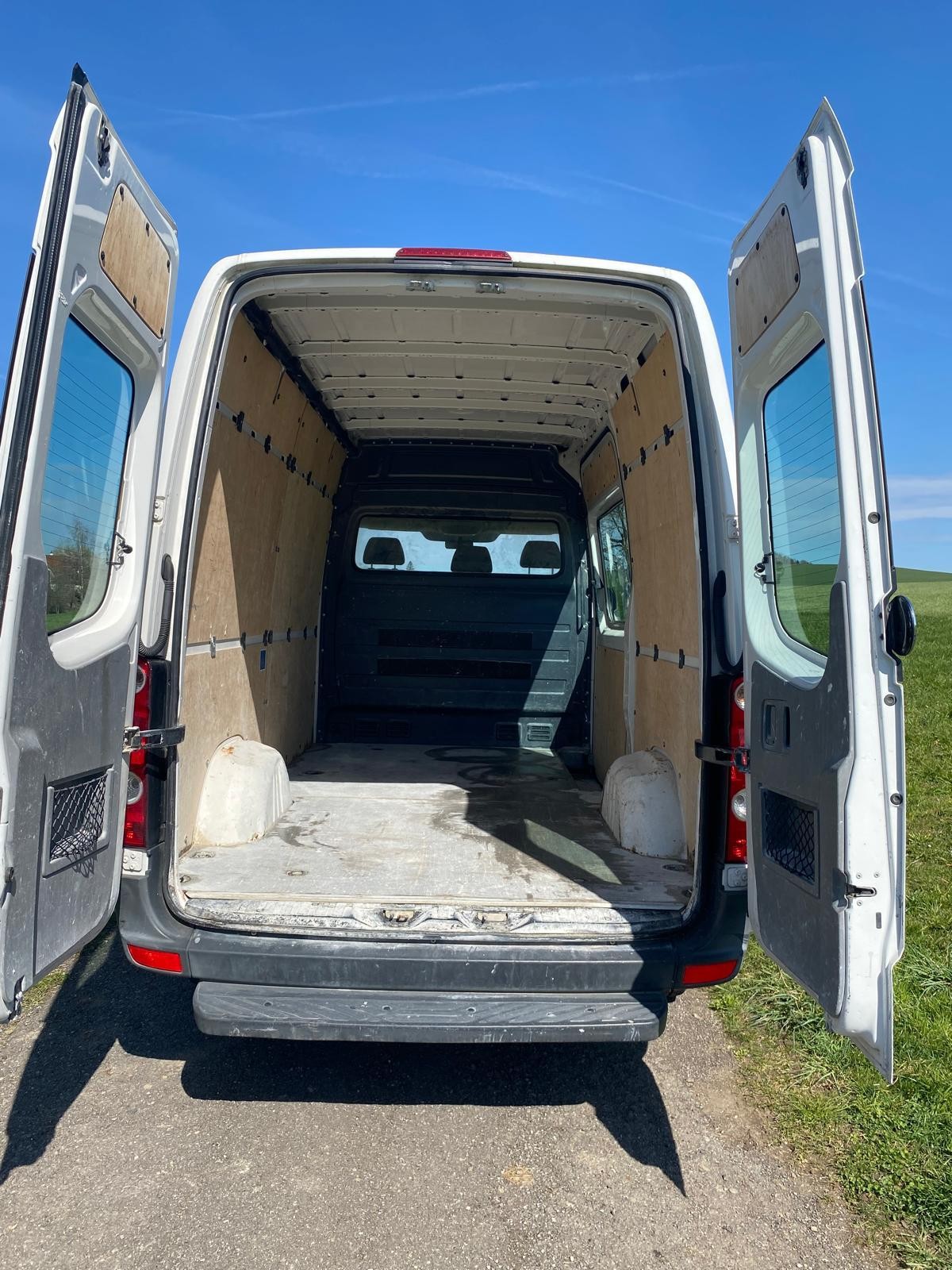 VW Crafter 35 2.0 TDI CR-image-7