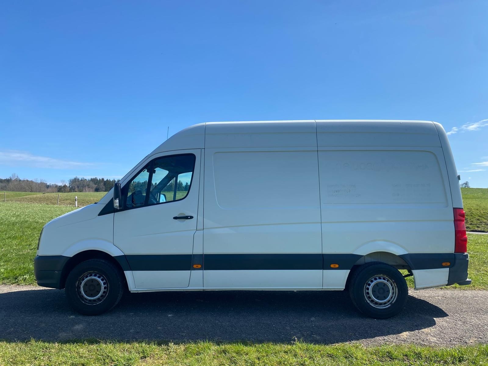 VW Crafter 35 2.0 TDI CR-image-2