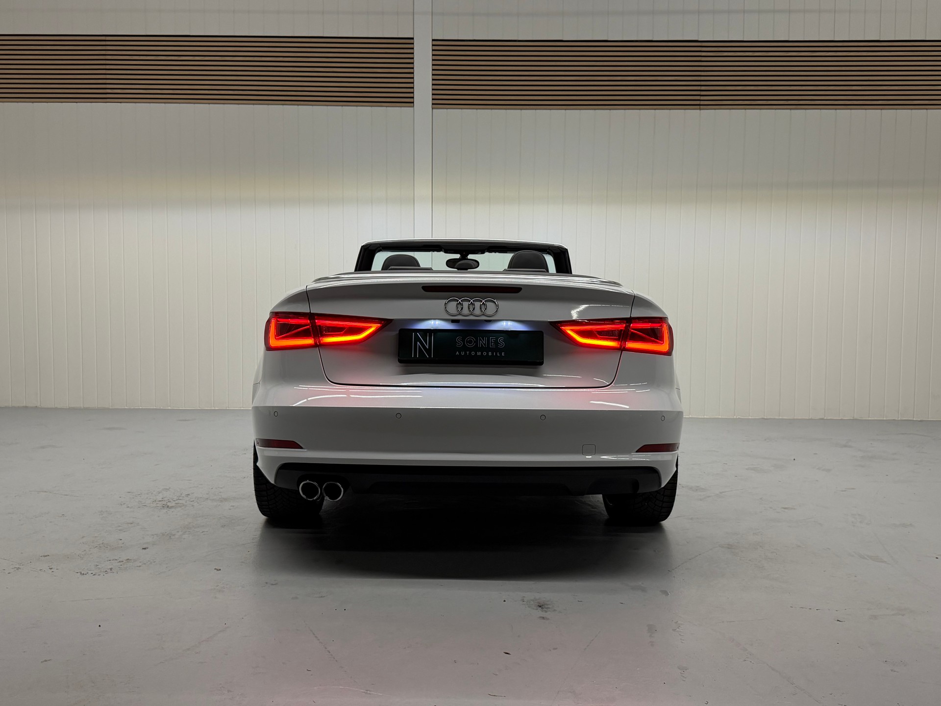 AUDI A3 Cabriolet 1.8 TFSI Ambition S-tronic Ab MFK & Service-image-4