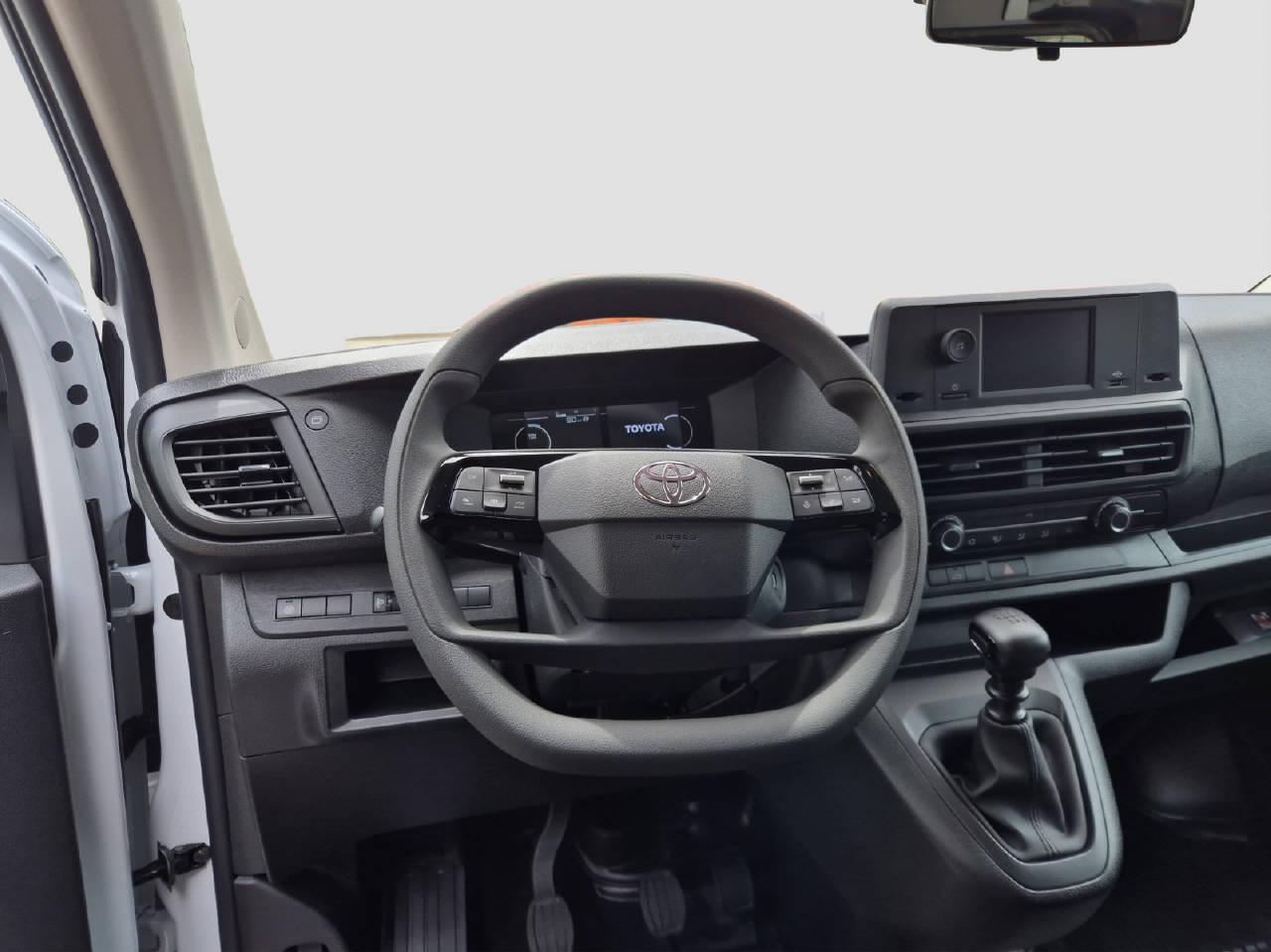 TOYOTA PROACE Van L2 2.0 D Active-image-12