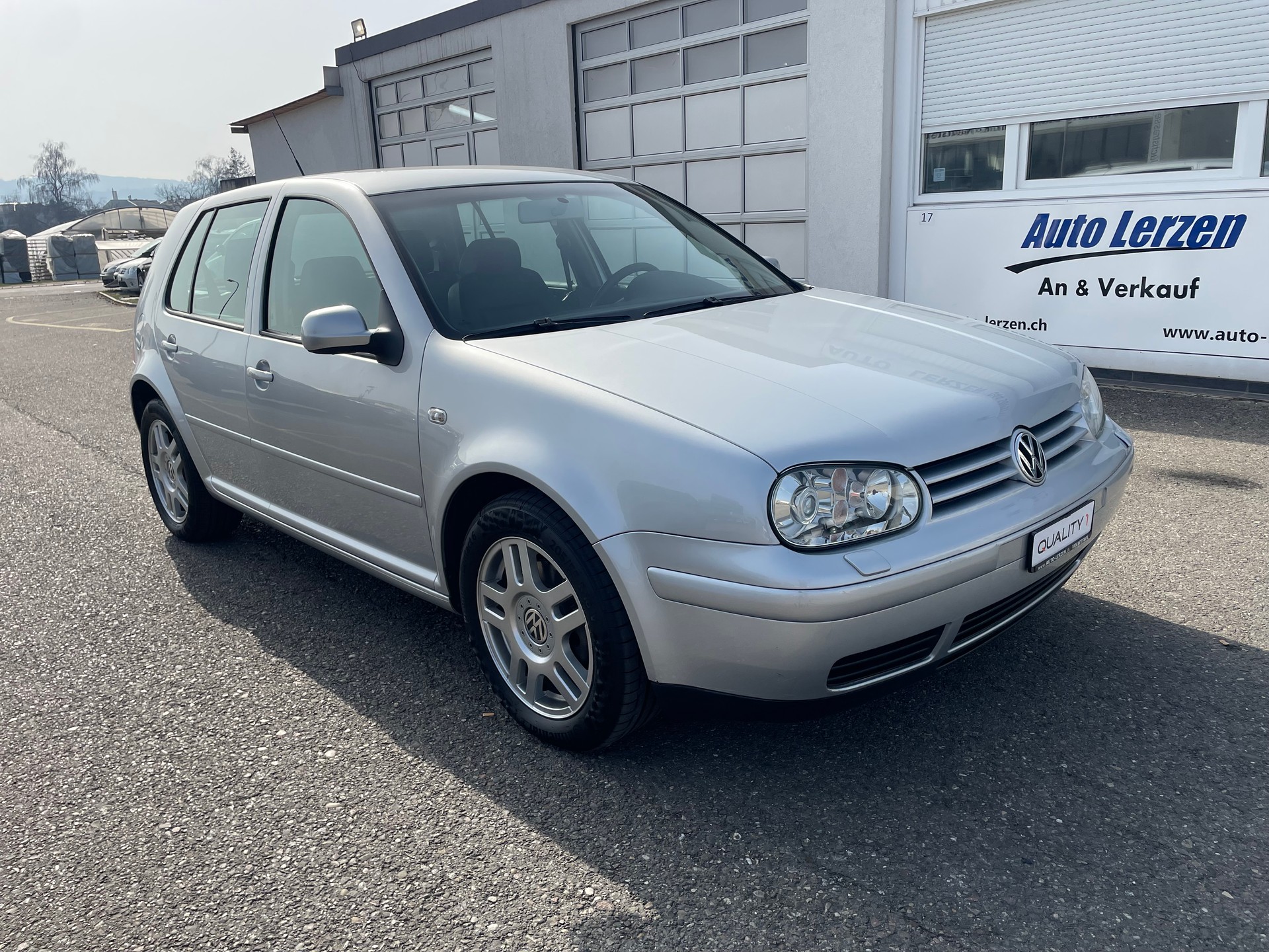 VW Golf 1.8 T GTI Automat-image-0