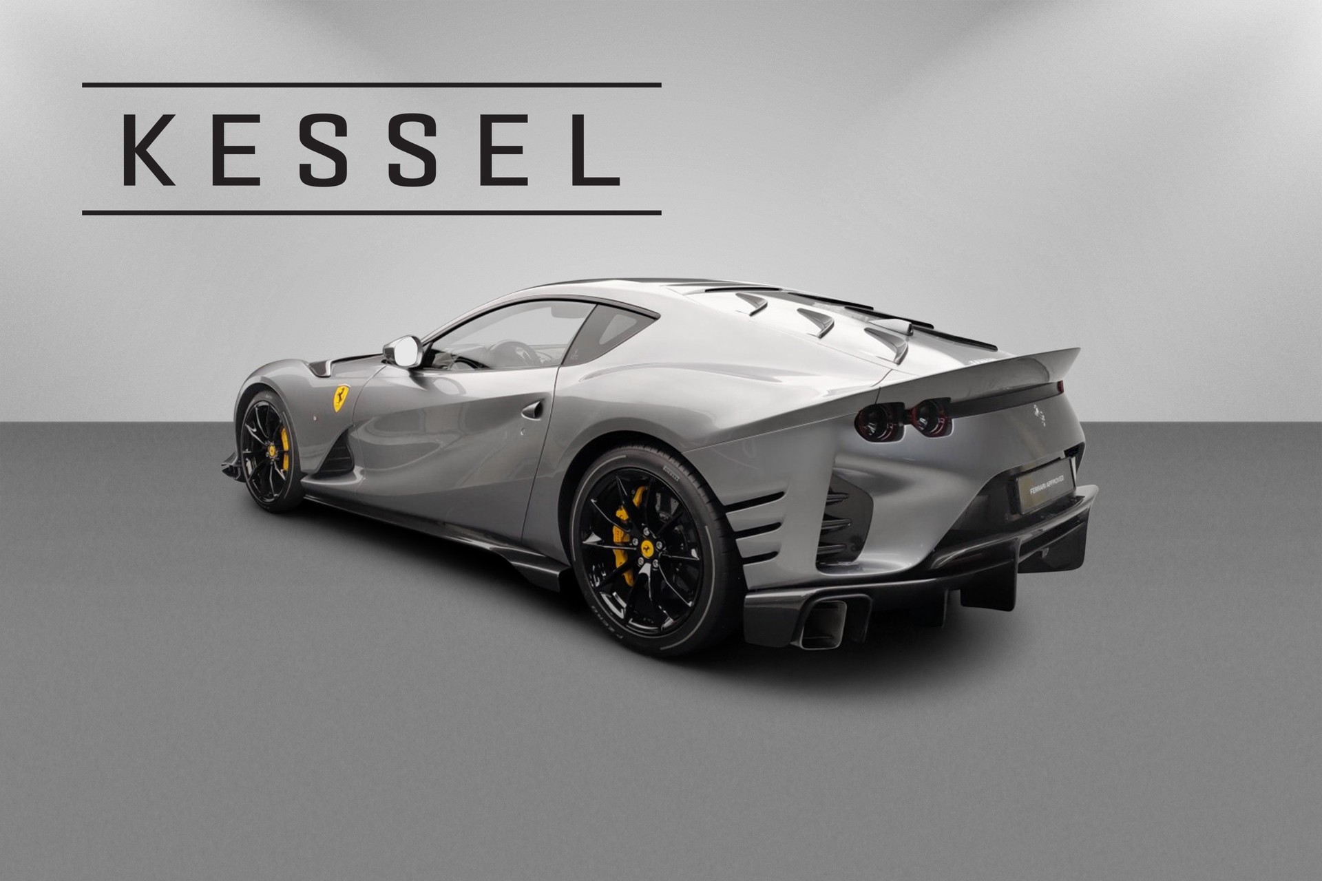 FERRARI 812 Competizione-image-4