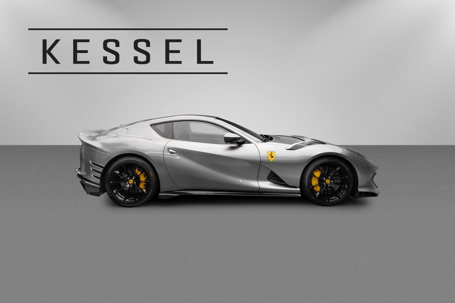 FERRARI 812 Competizione-image-7