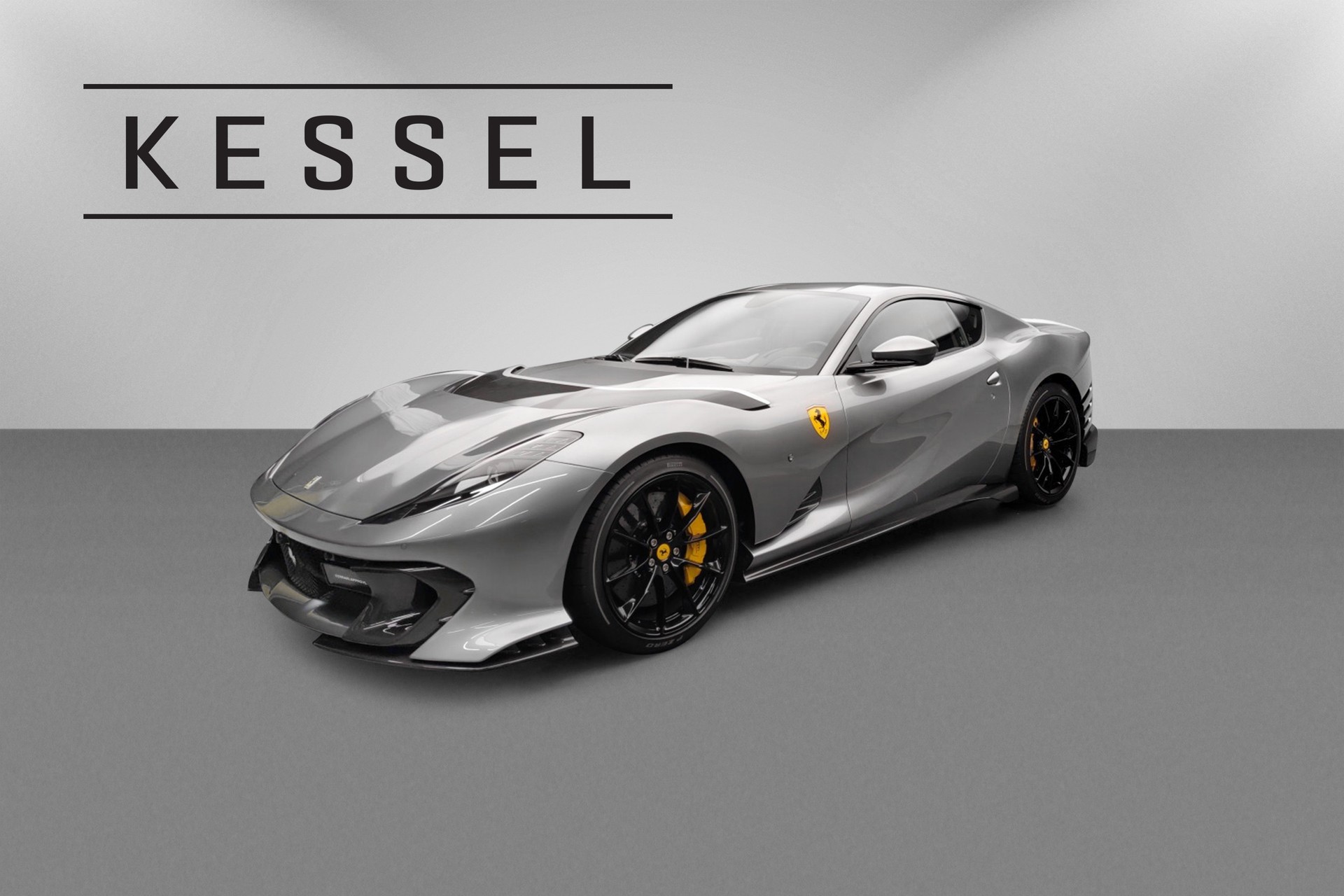 FERRARI 812 Competizione-image-2