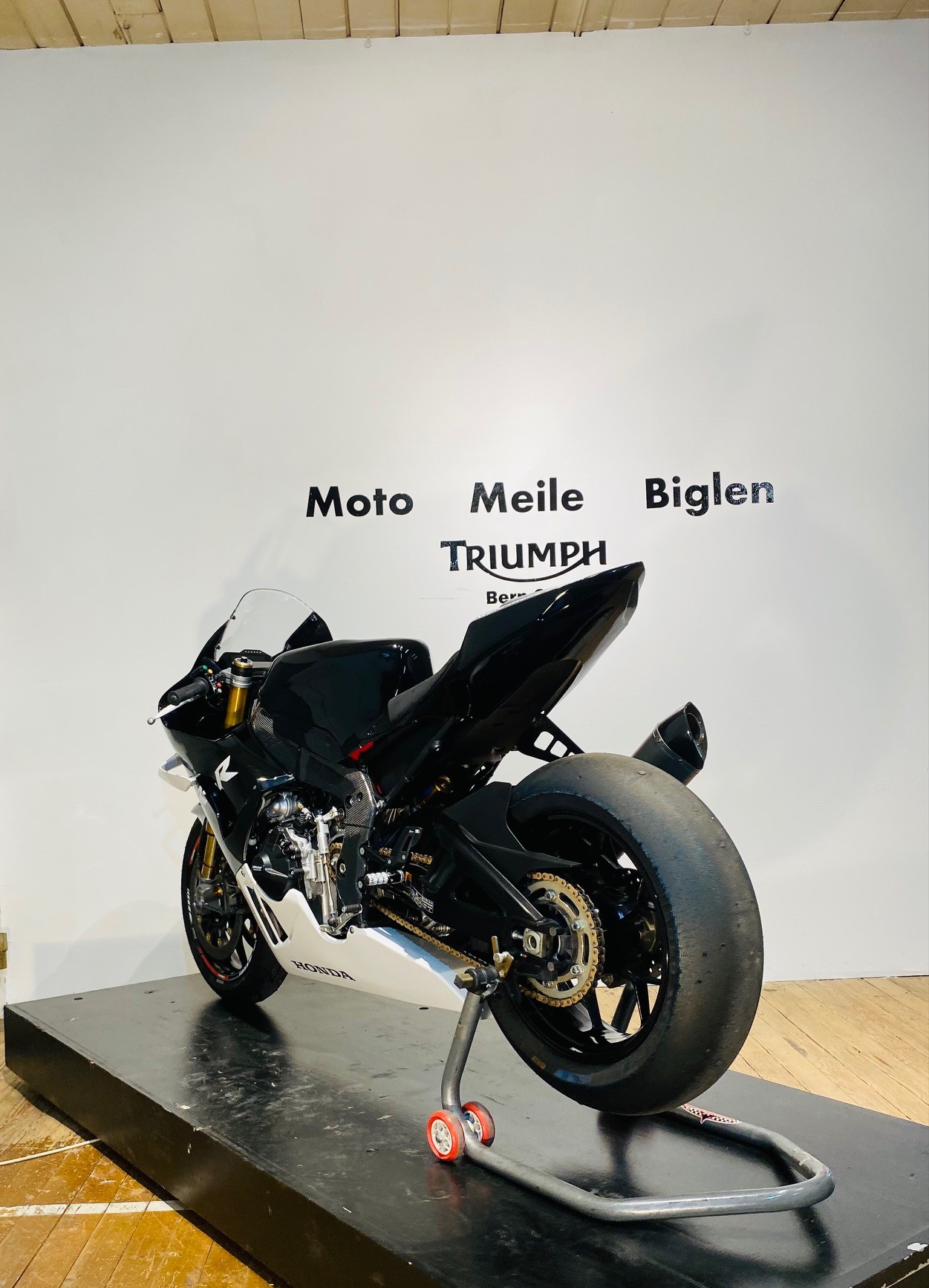HONDA CBR 1000 RR-R SP-image-7