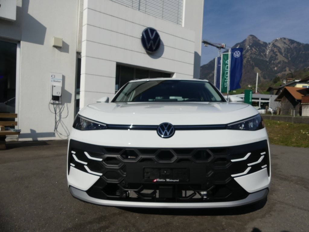 VW T-Roc 1.5 eTSI mHEV Life DSG-image-5