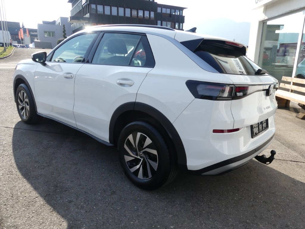 VW T-Roc 1.5 eTSI mHEV Life DSG-image-1