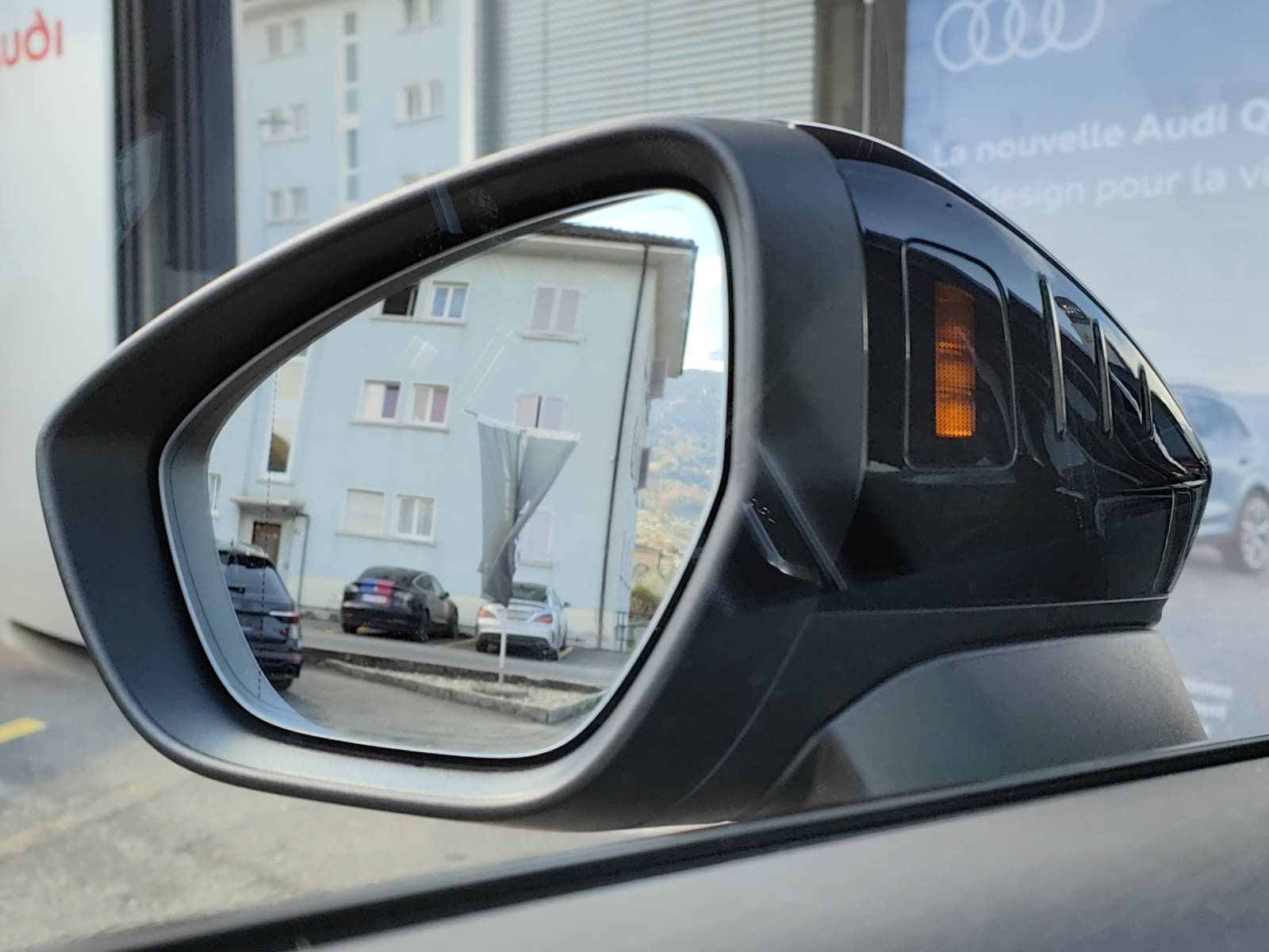 AUDI Q3 SUV TFSI quattro 150 kW S tronic-image-10