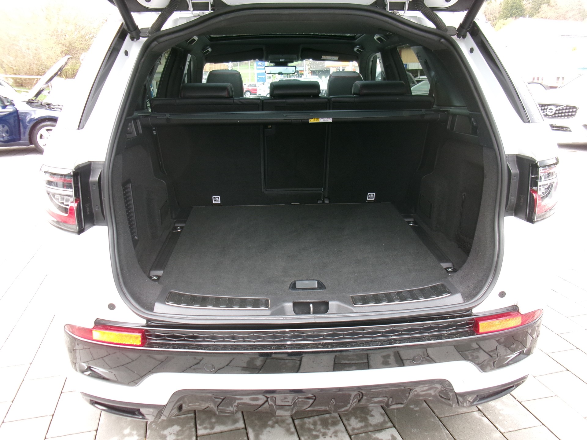 LAND ROVER Discovery Sport R Dyn D240 2.0D SD4 MHEV HSE AT9-image-20