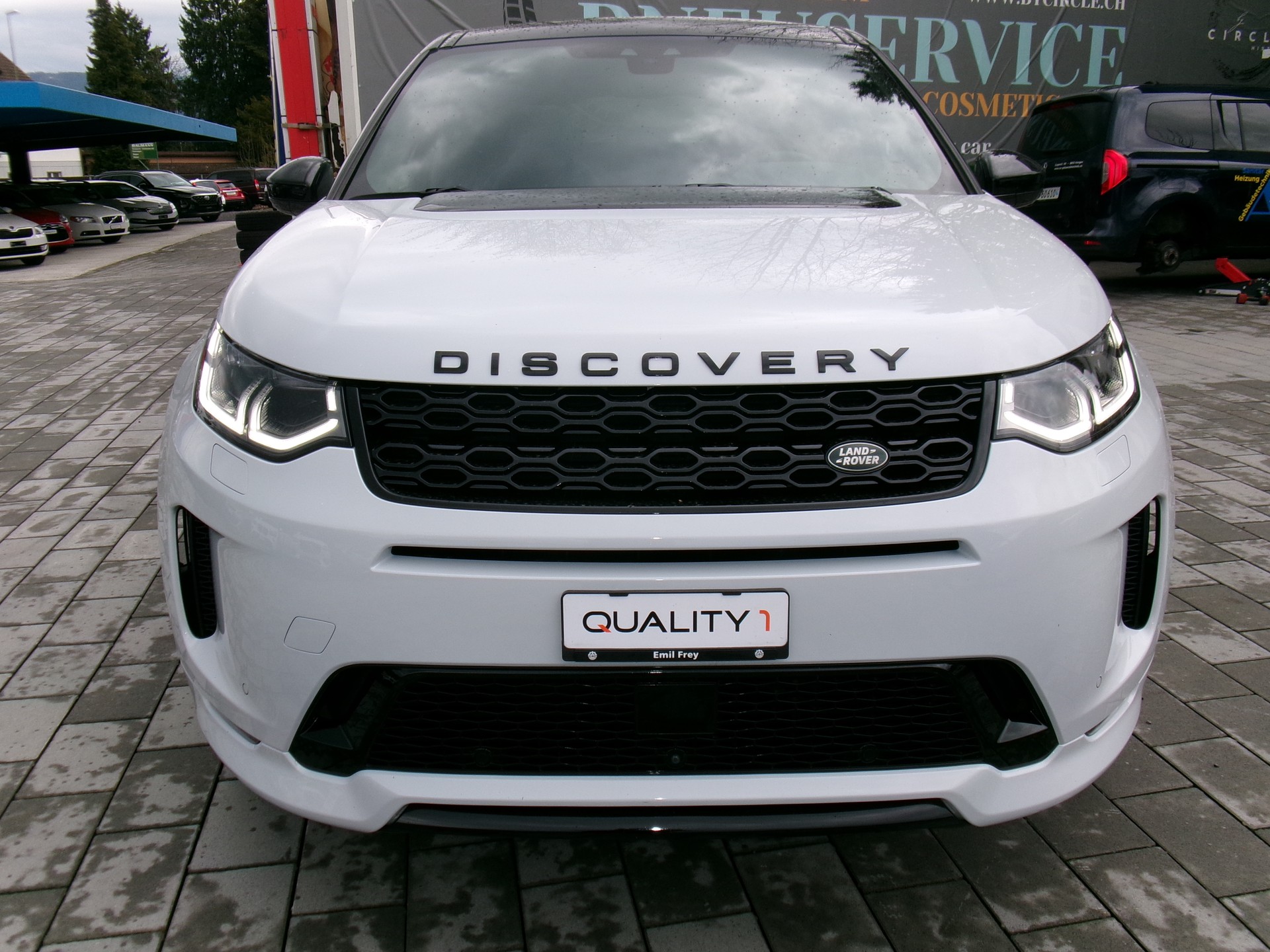 LAND ROVER Discovery Sport R Dyn D240 2.0D SD4 MHEV HSE AT9-image-1