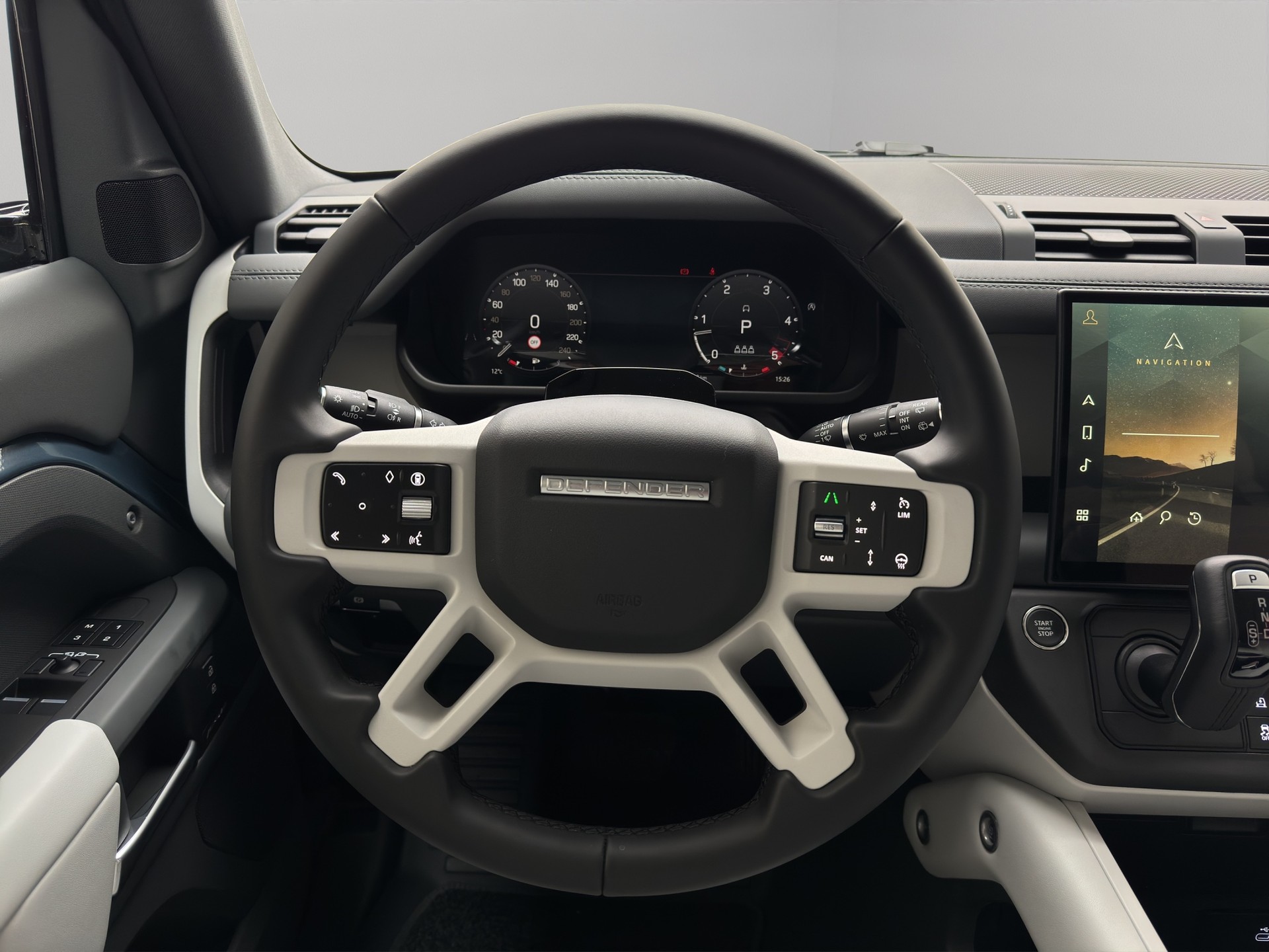 LAND ROVER Defender 90 3.0 D I6 250 X-Dynamic SE-image-4