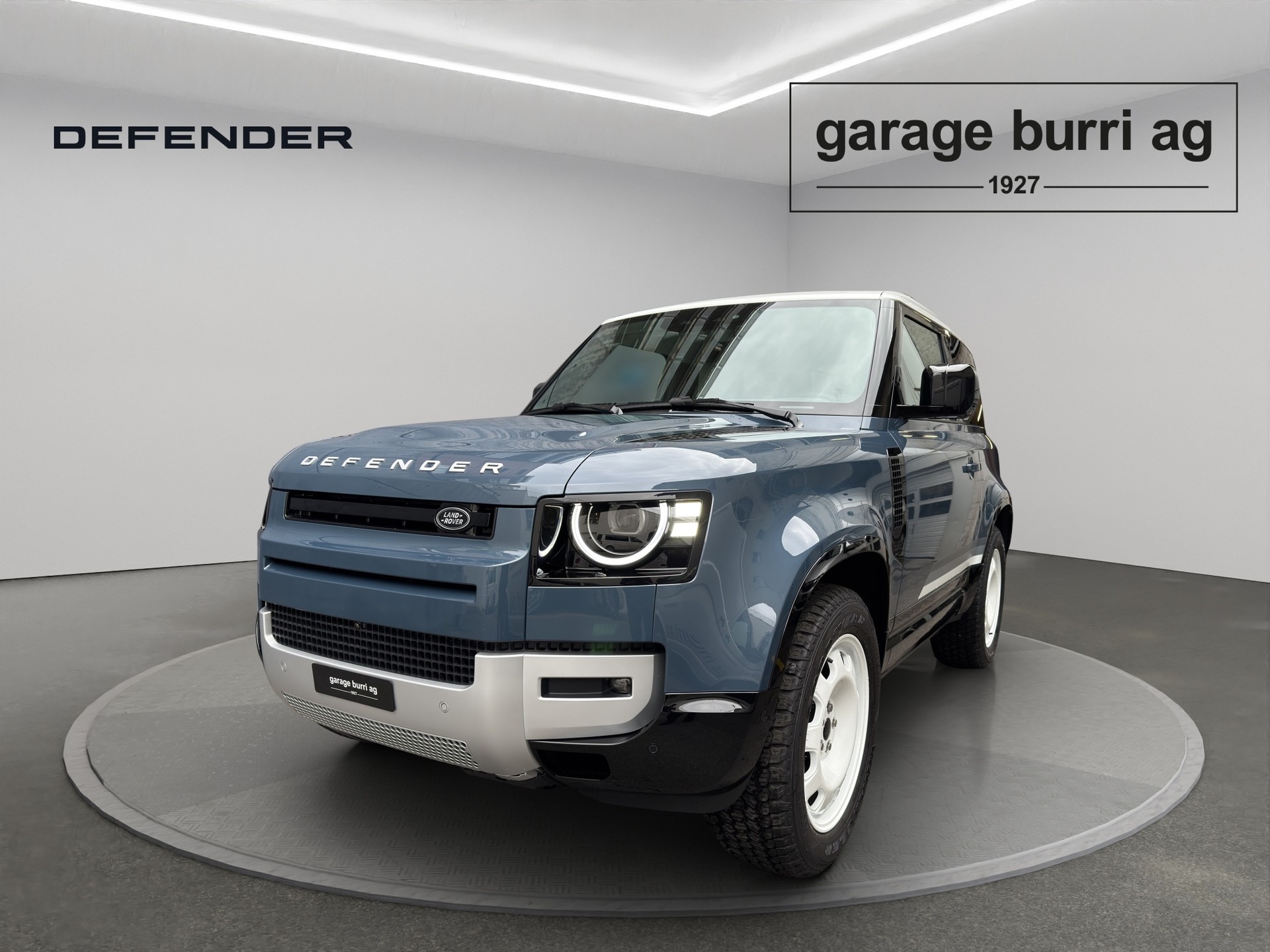 LAND ROVER Defender 90 3.0 D I6 250 X-Dynamic SE-image-0