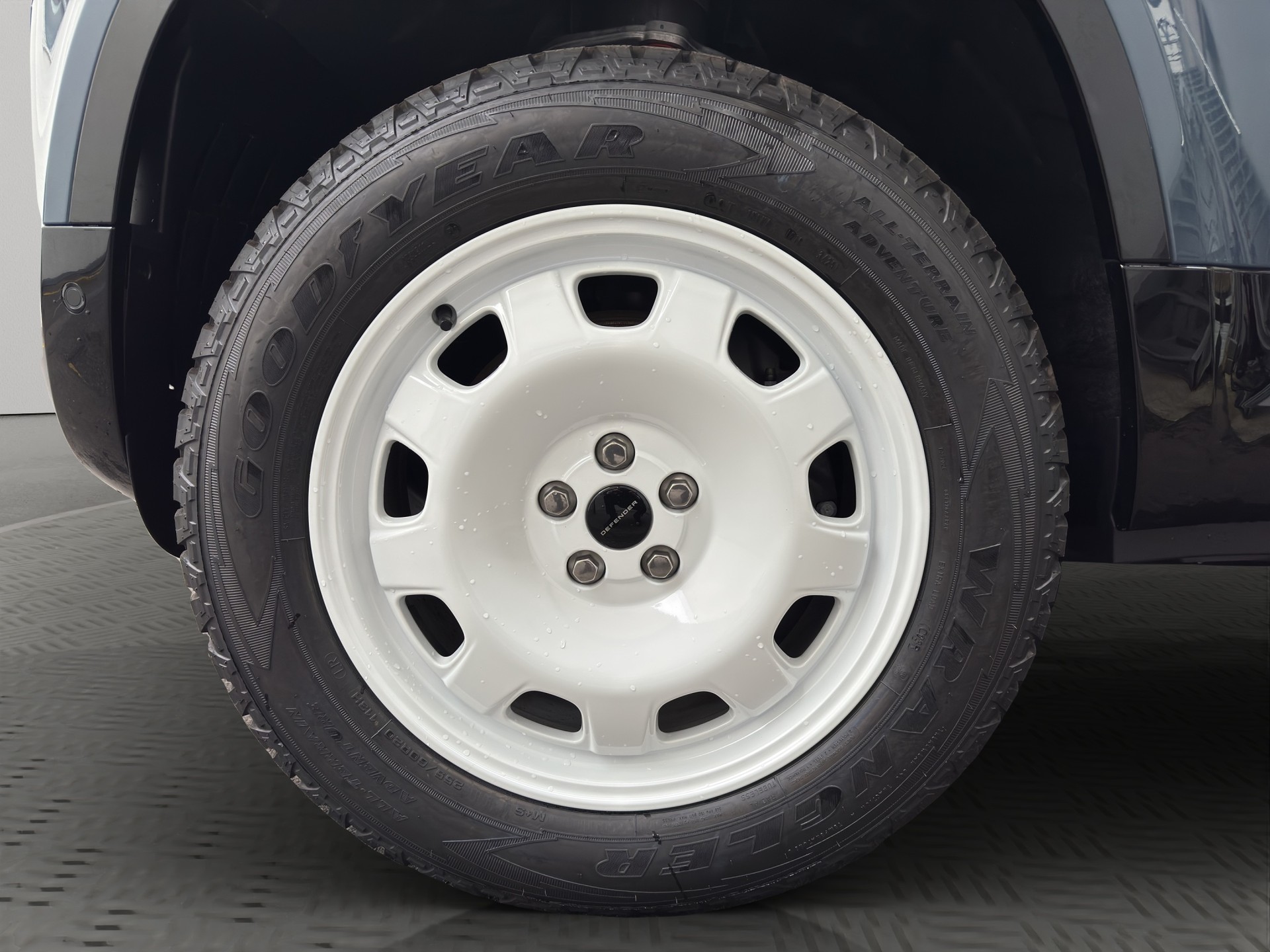 LAND ROVER Defender 90 3.0 D I6 250 X-Dynamic SE-image-17