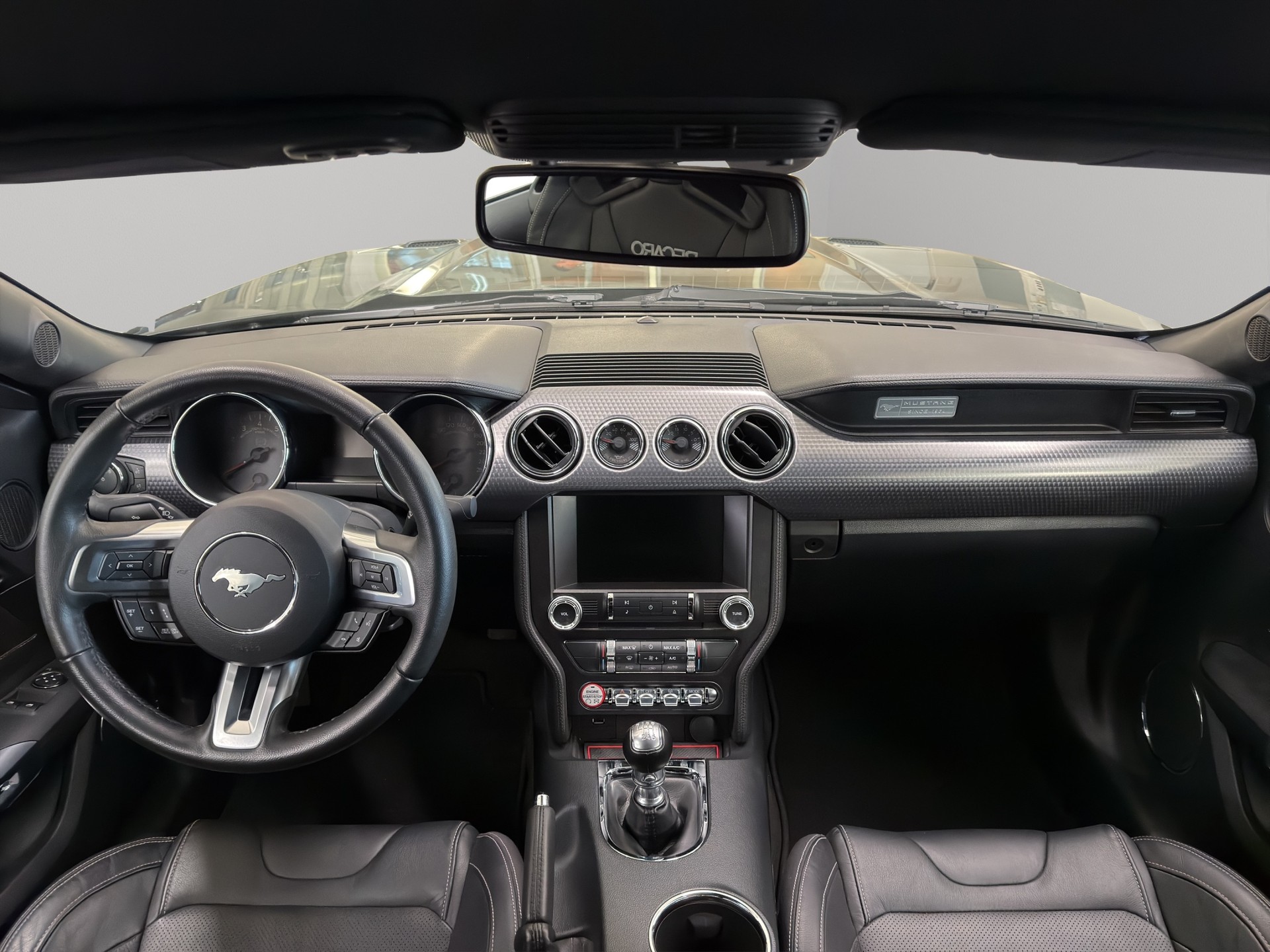 FORD MUSTANG-image-16