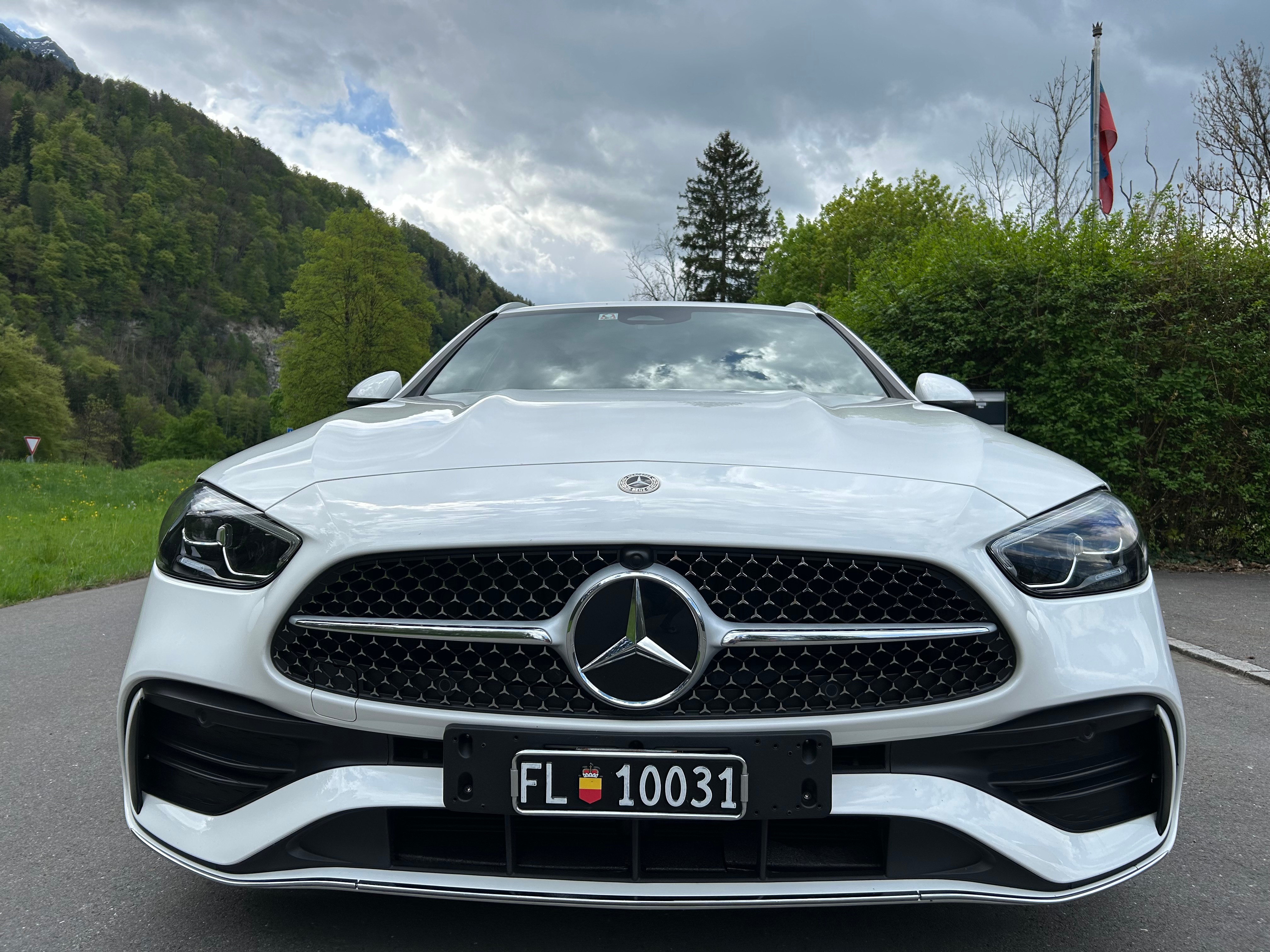 Car photo