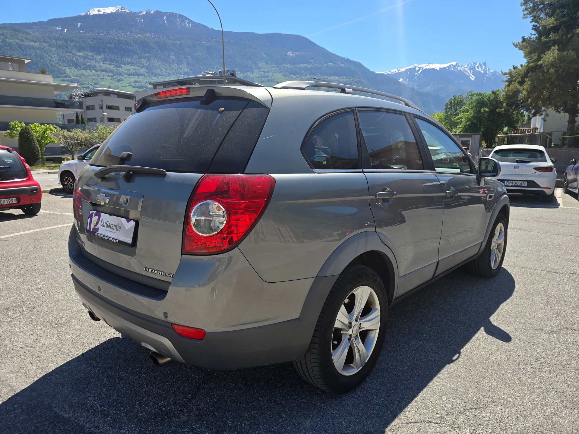 CHEVROLET Captiva 2.4 100 Anniversary 4WD Automatic-image-5
