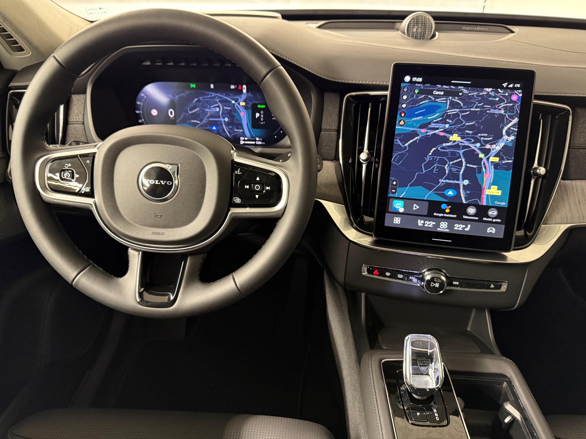 VOLVO XC90 2.0 T8 TE Plus Dark eAWD-image-13