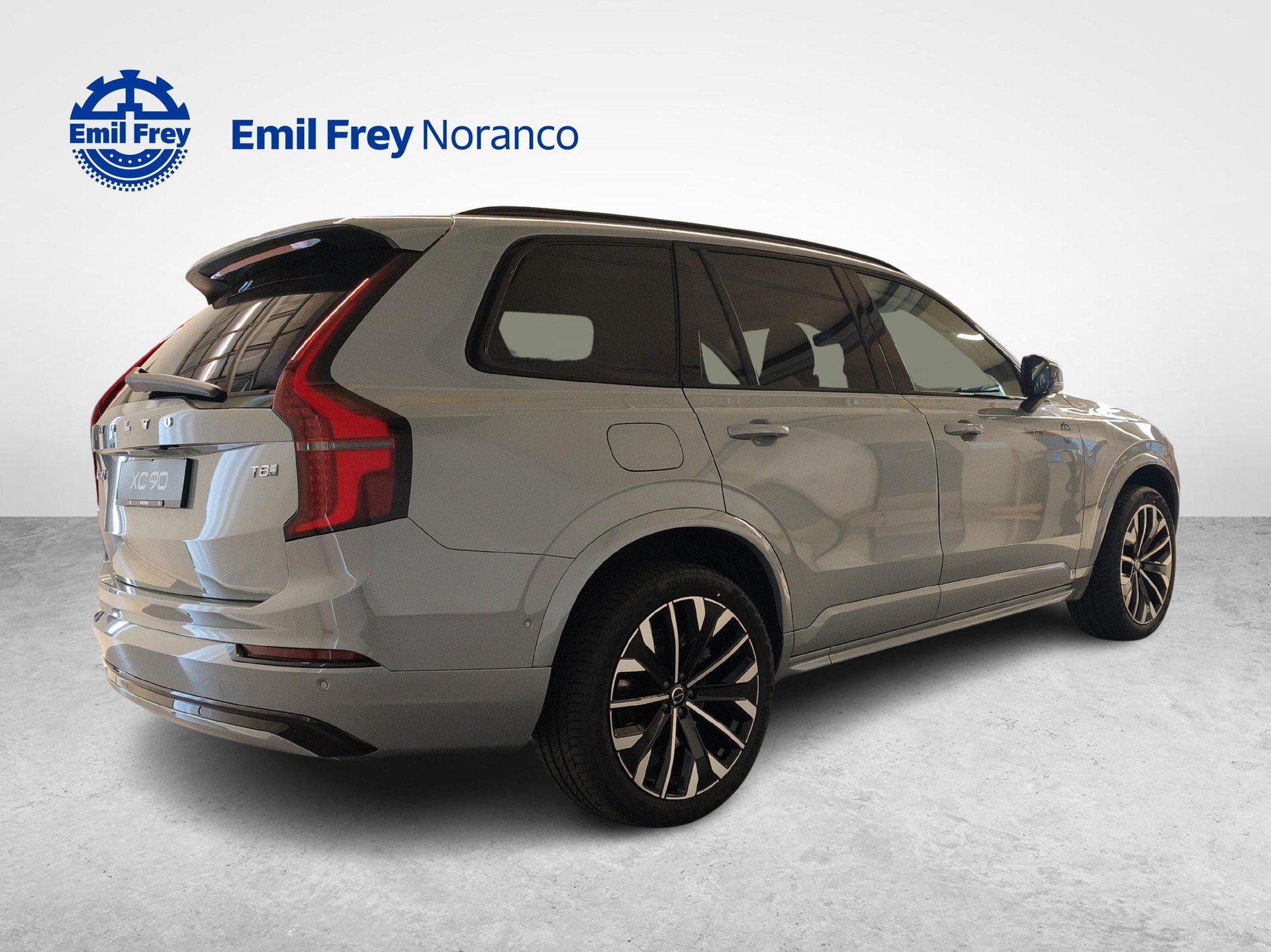 VOLVO XC90 2.0 T8 TE Plus Dark eAWD-image-4