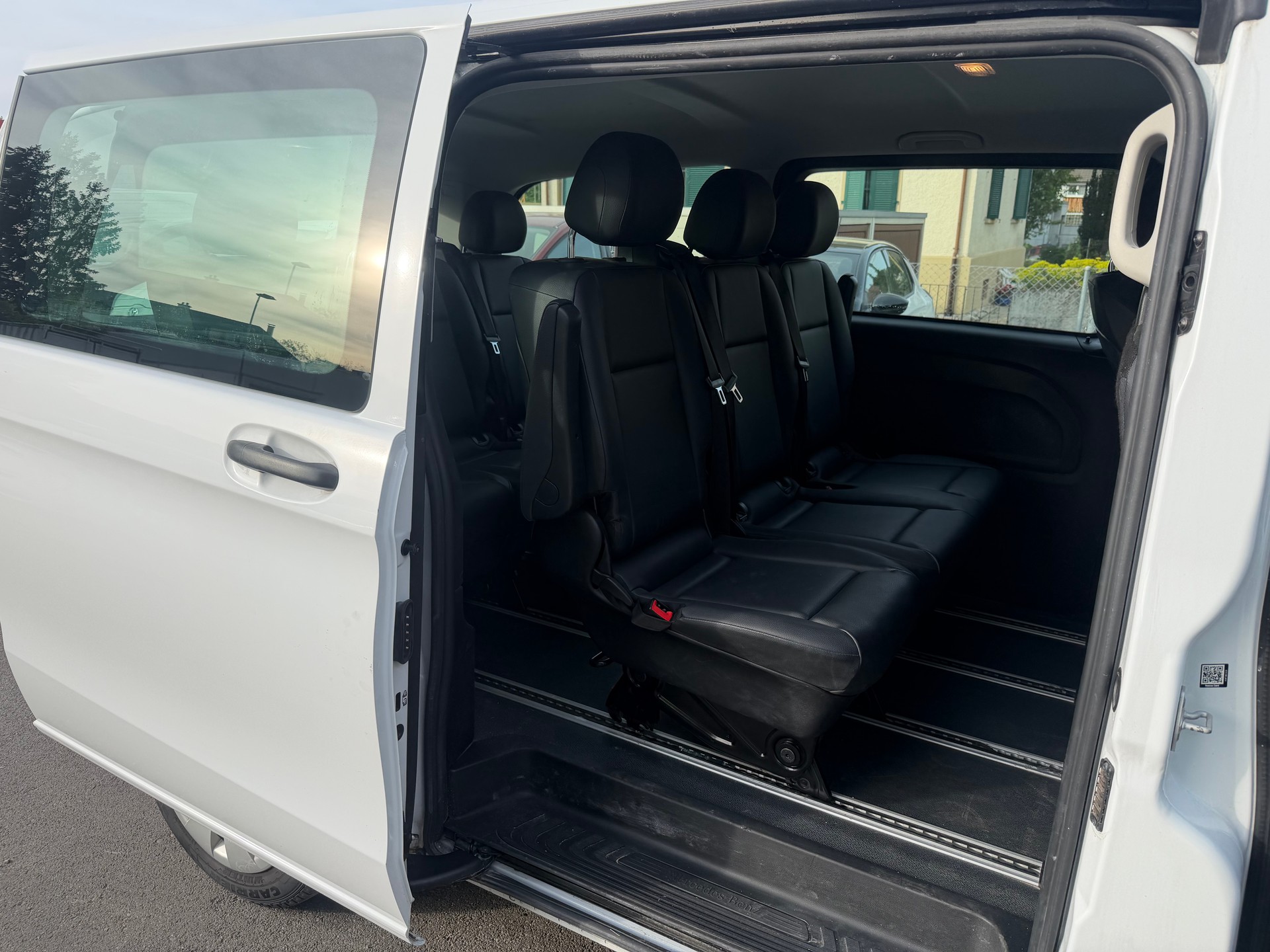 MERCEDES-BENZ Vito 111 BlueTec Tourer Pro EL-image-8